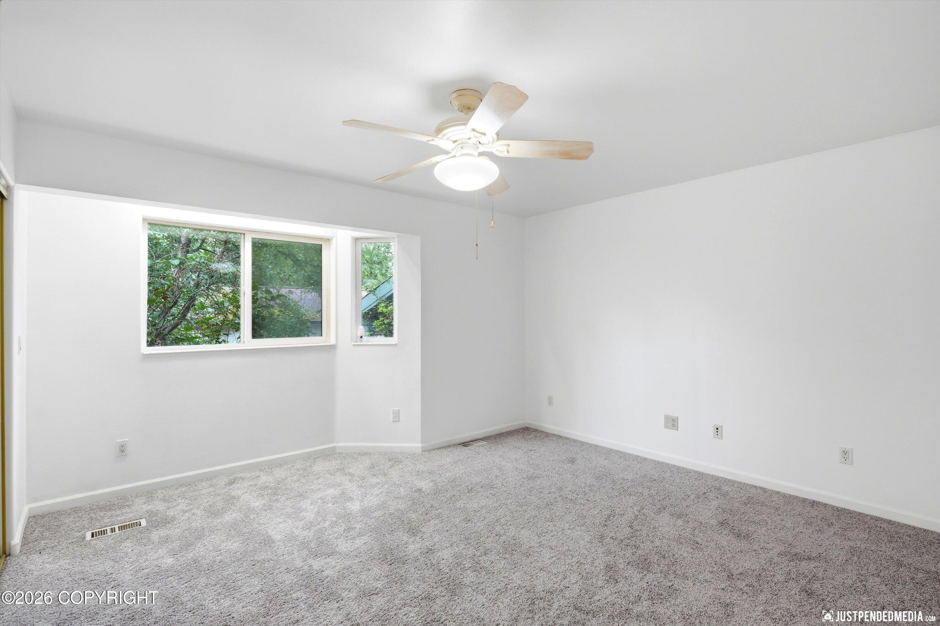 2730 Glacier Street Property Photo 29