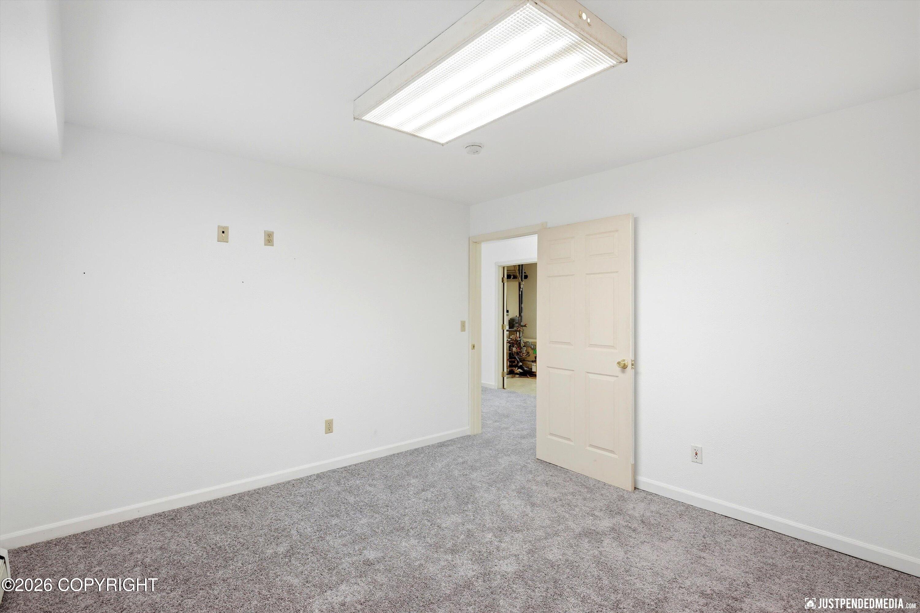 2730 Glacier Street Property Photo 39