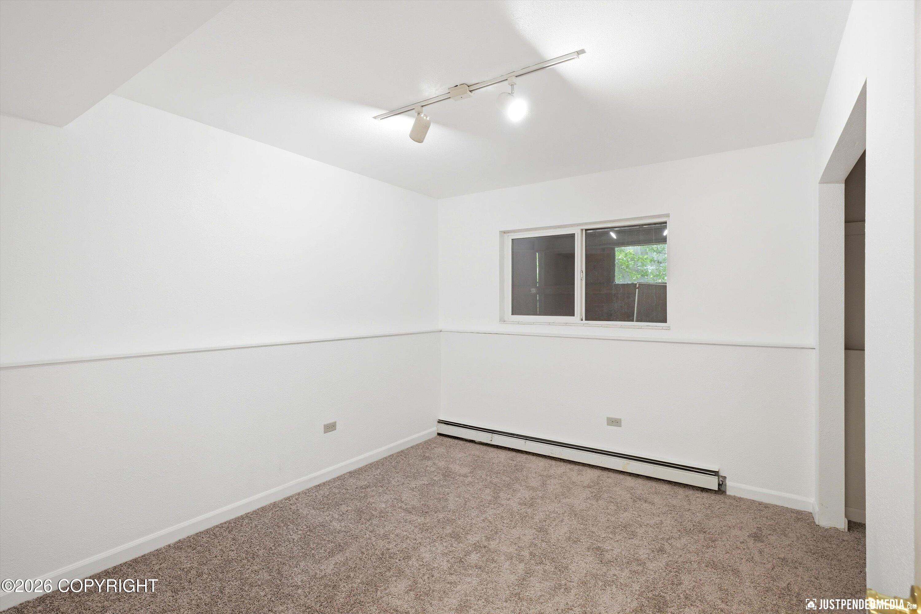 2730 Glacier Street Property Photo 45