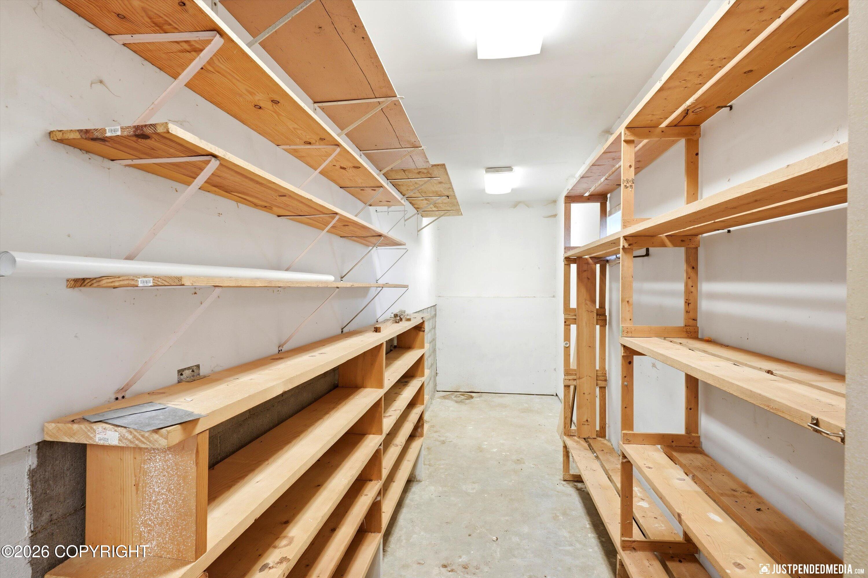 2730 Glacier Street Property Photo 48