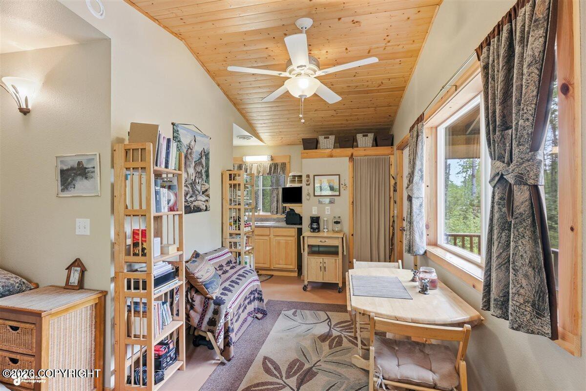 48949 S Rainbow Ridge Drive Property Photo 6