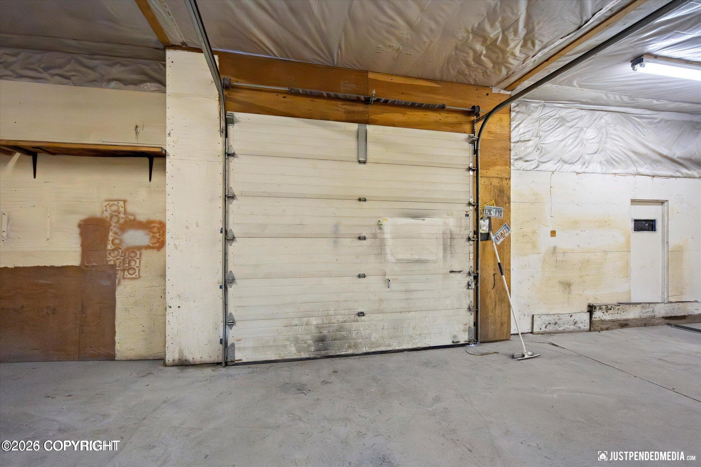 1642 E Dowling Road Property Photo 13