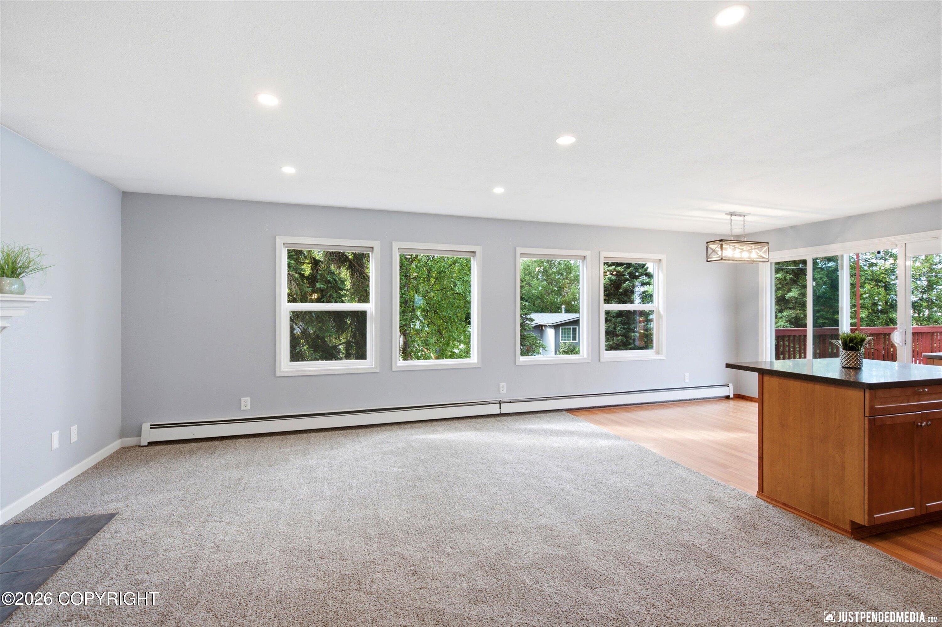 727 Norman Street Property Photo 6