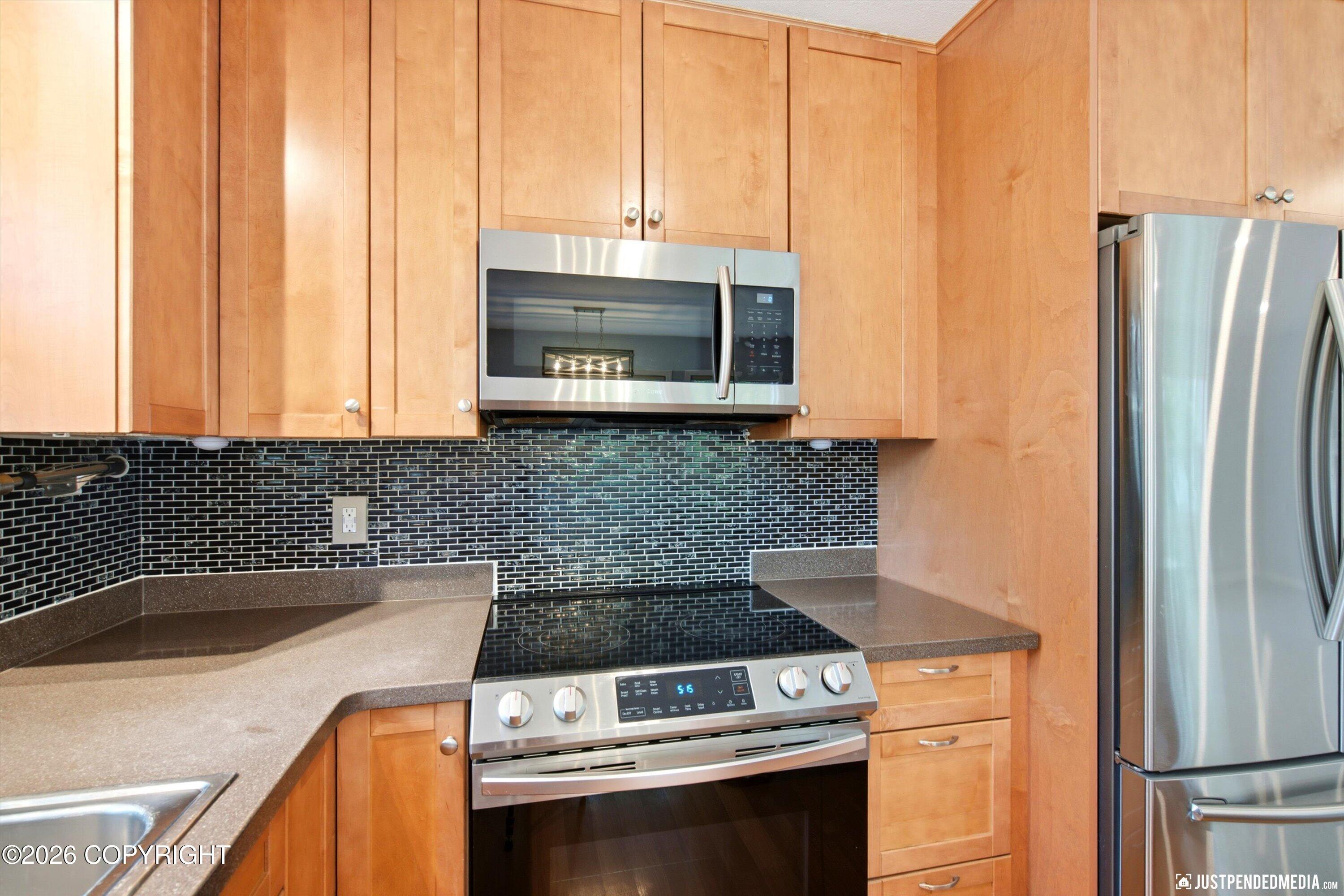 727 Norman Street Property Photo 13