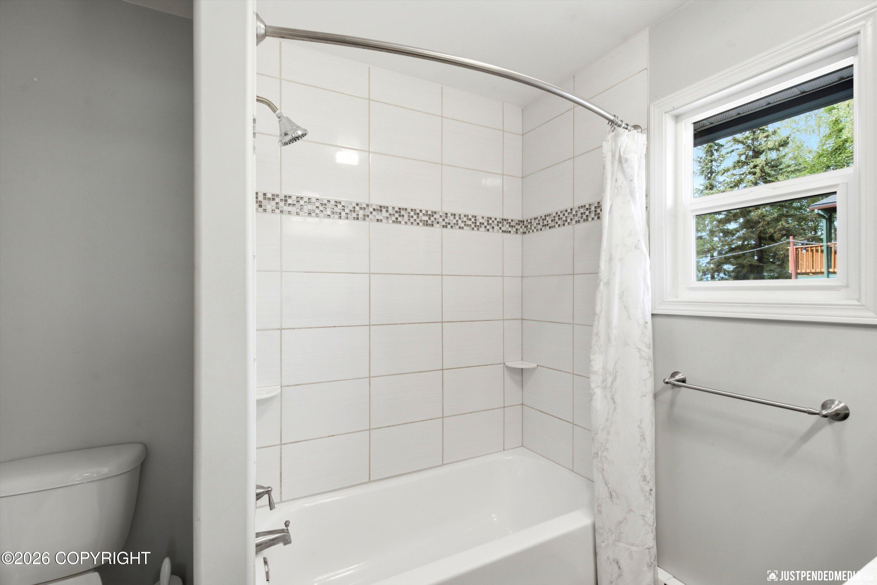 727 Norman Street Property Photo 23