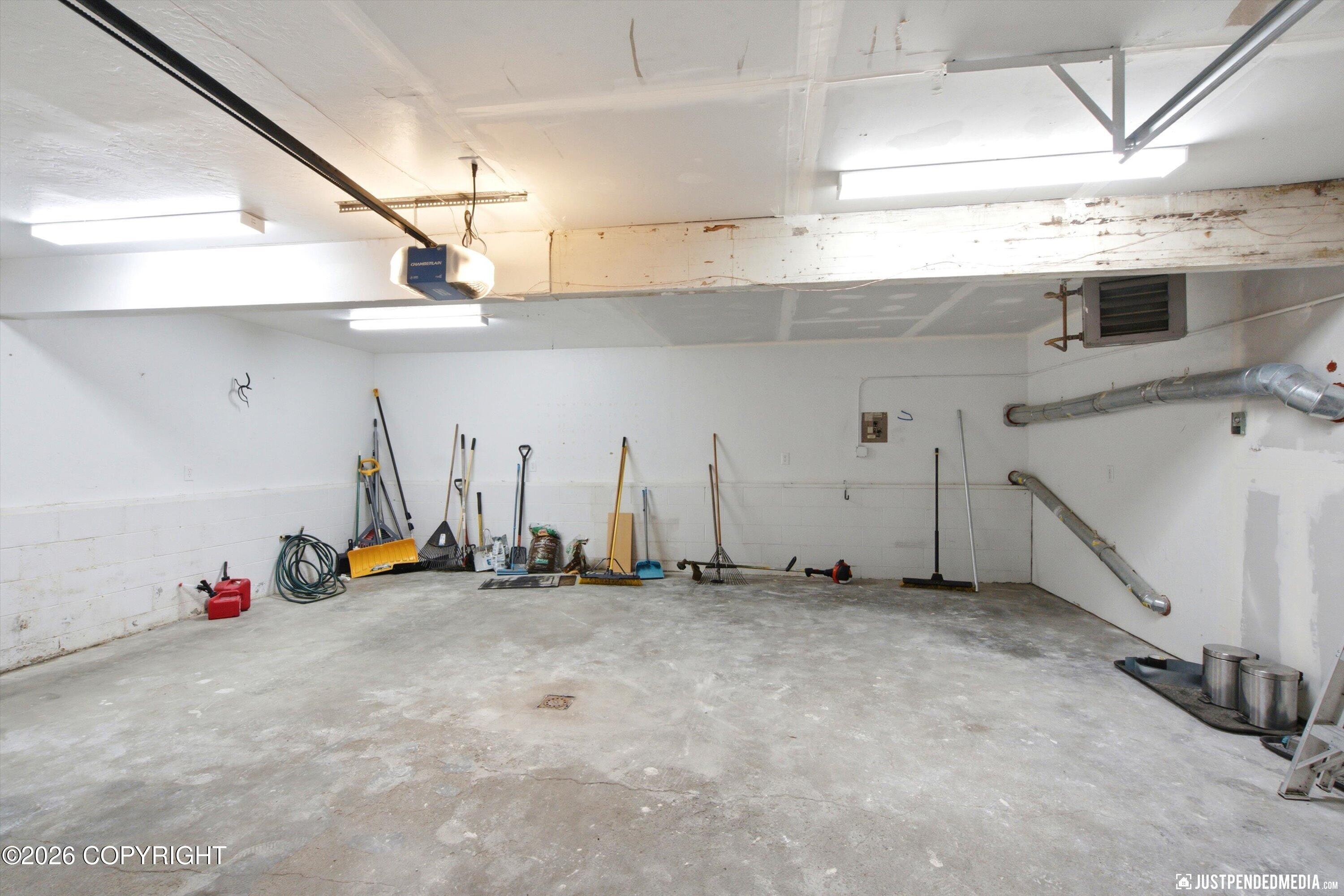 727 Norman Street Property Photo 39