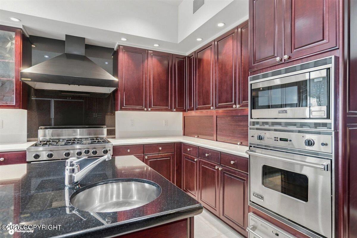 9900 Hillhaven Circle Property Photo 16
