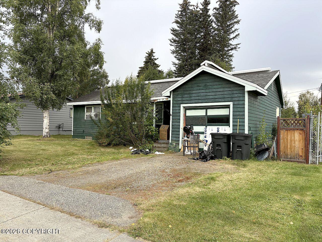 1148 Ivy Drive Property Photo 3