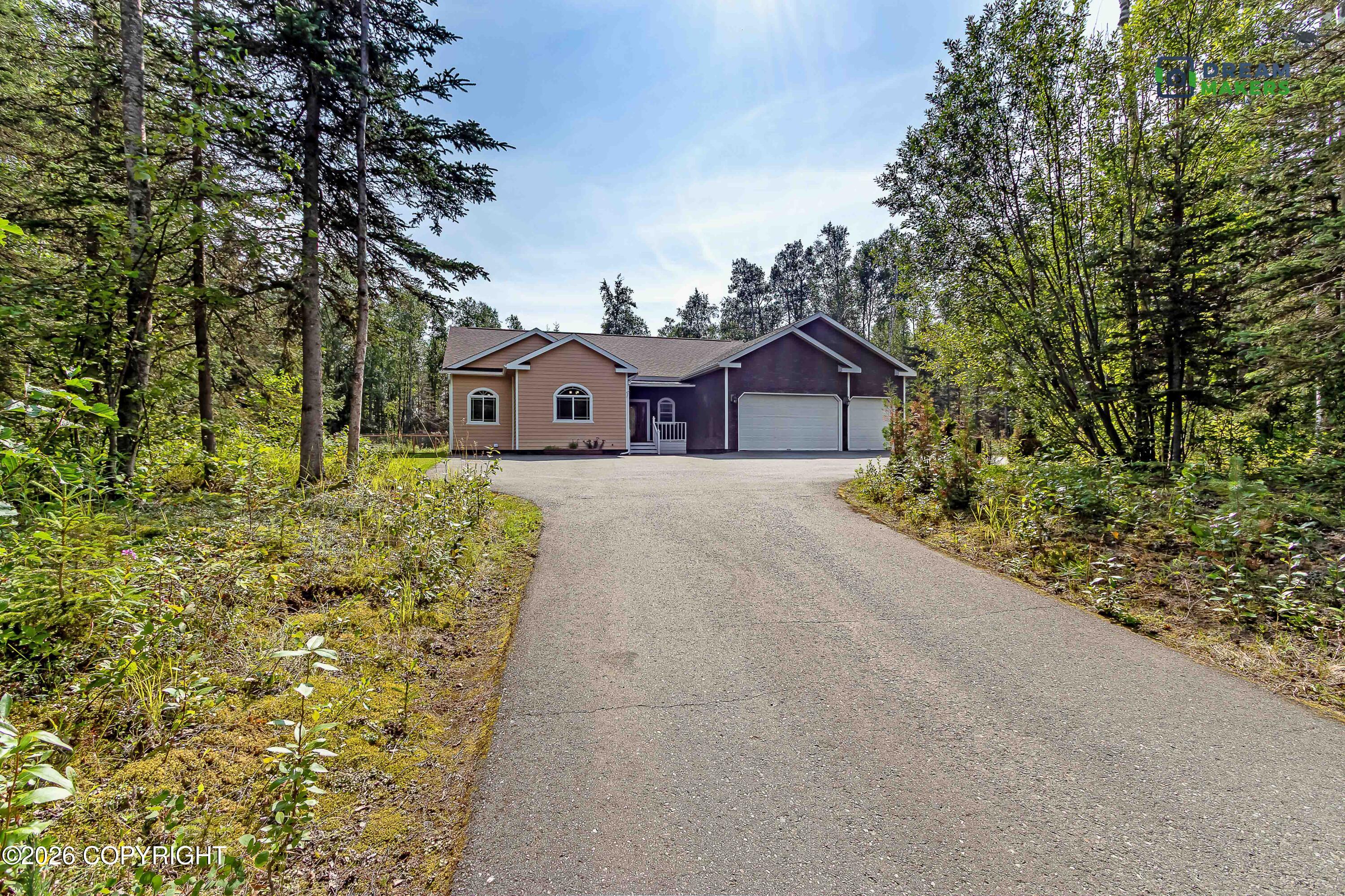 3630 W Lord Baranof Drive Property Photo 6