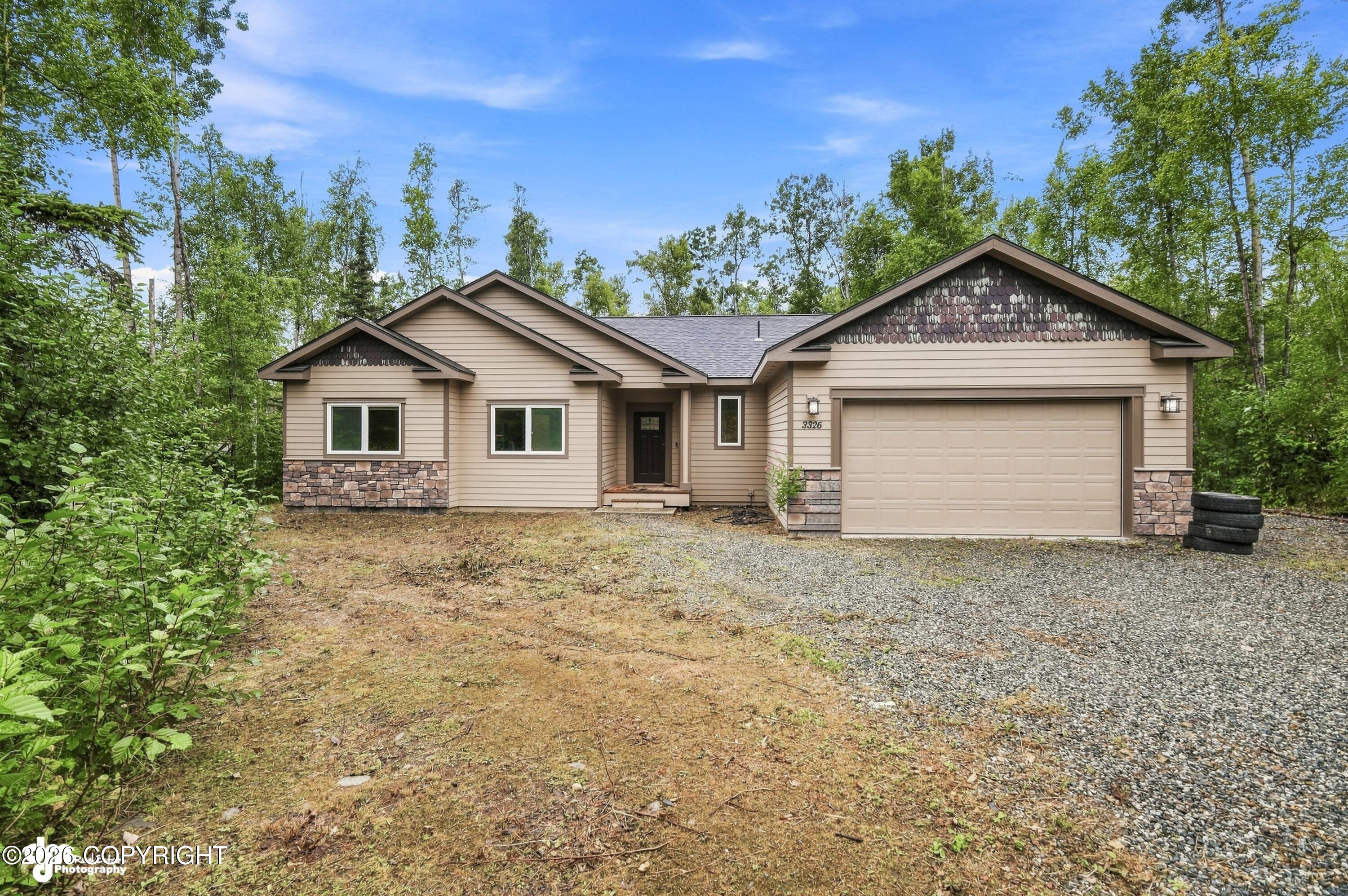 3326 S Vale Avenue Property Photo 2