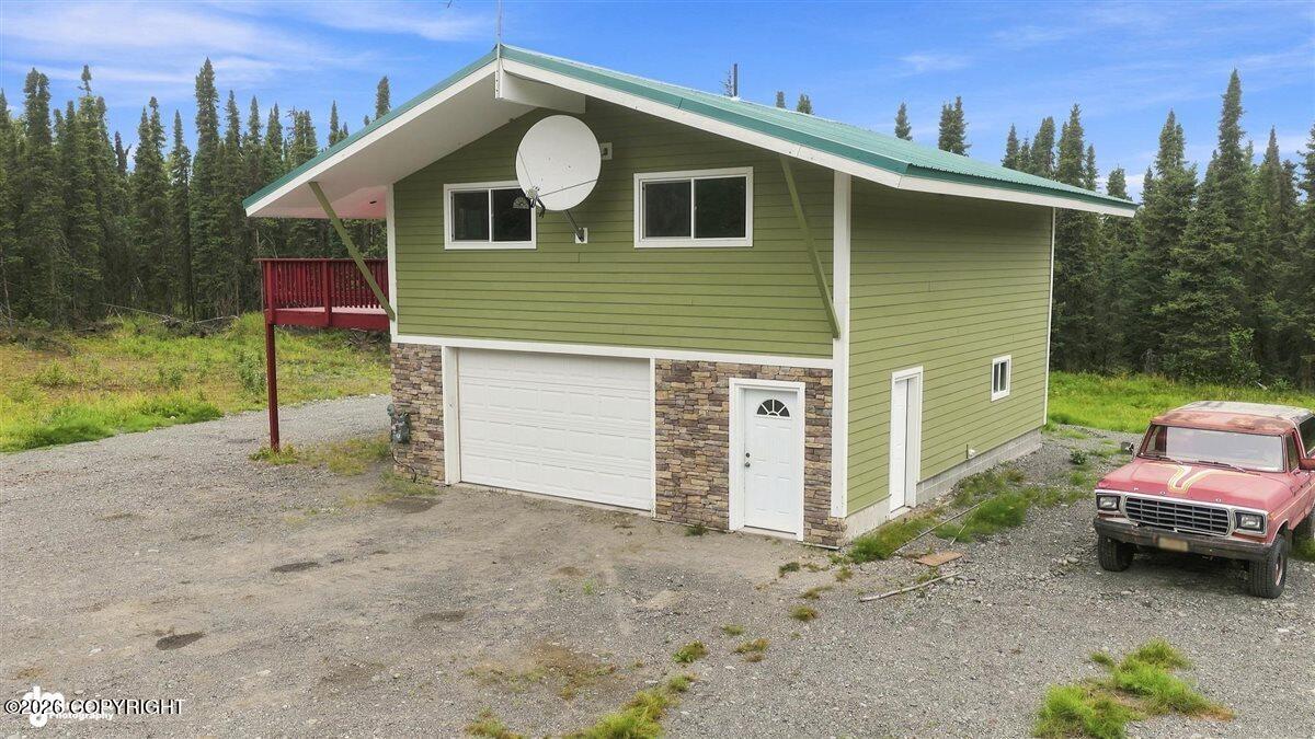 35070 Glacier Avenue Property Photo 28