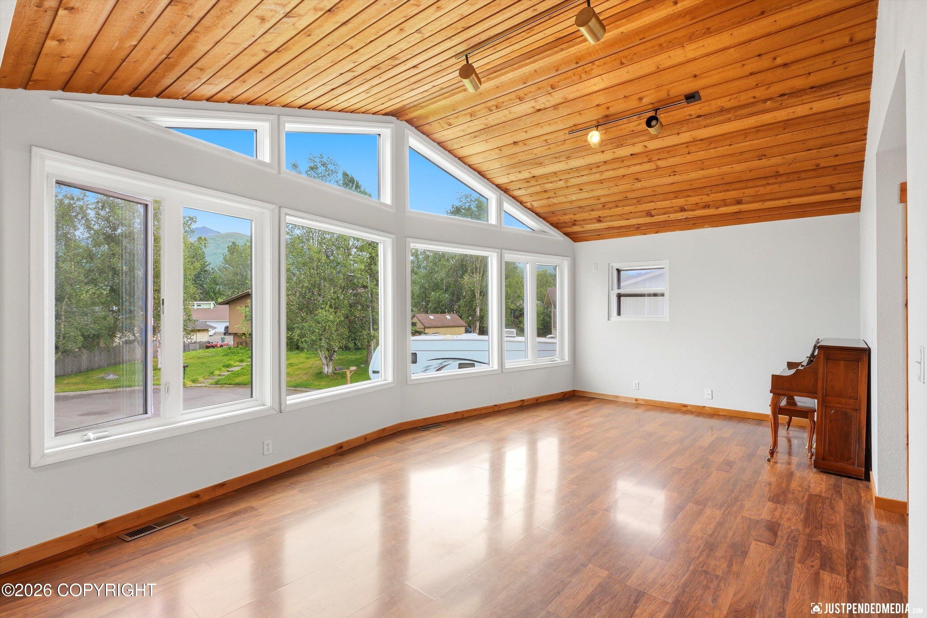 8401 Williwa Circle Property Photo 32