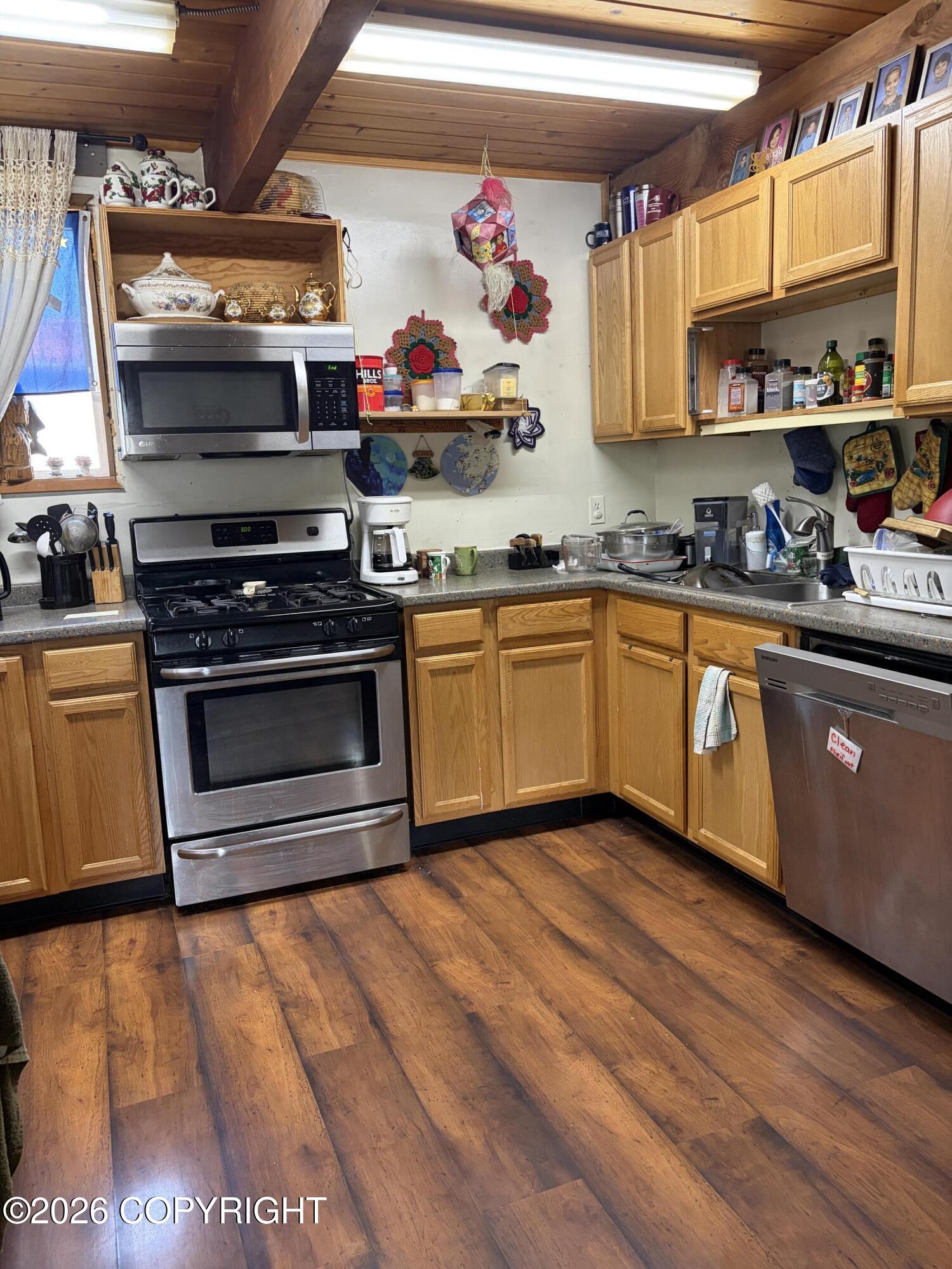 9451 Ayaginar Drive Property Photo 10