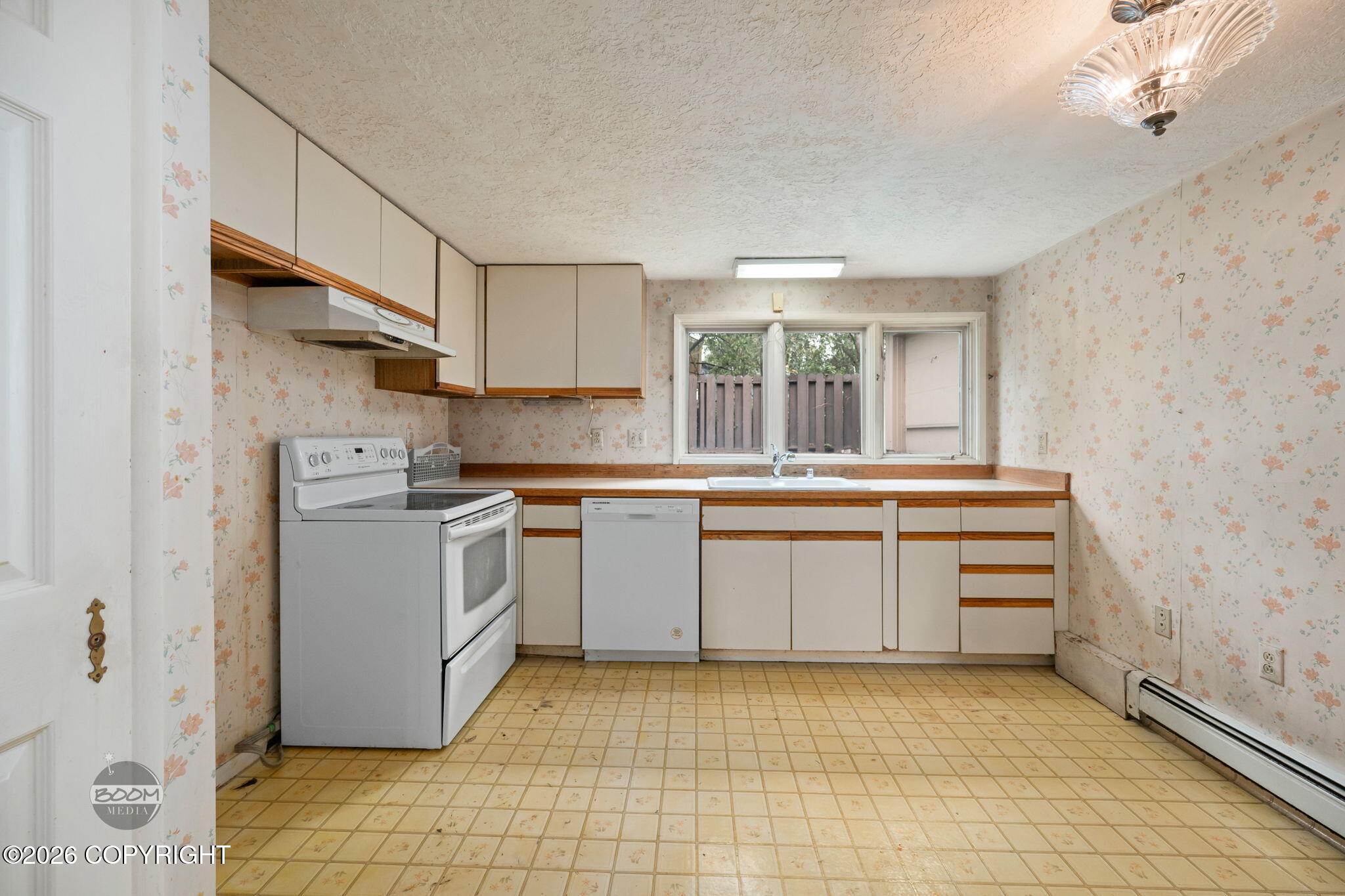 2201 Cornell Court Property Photo 15