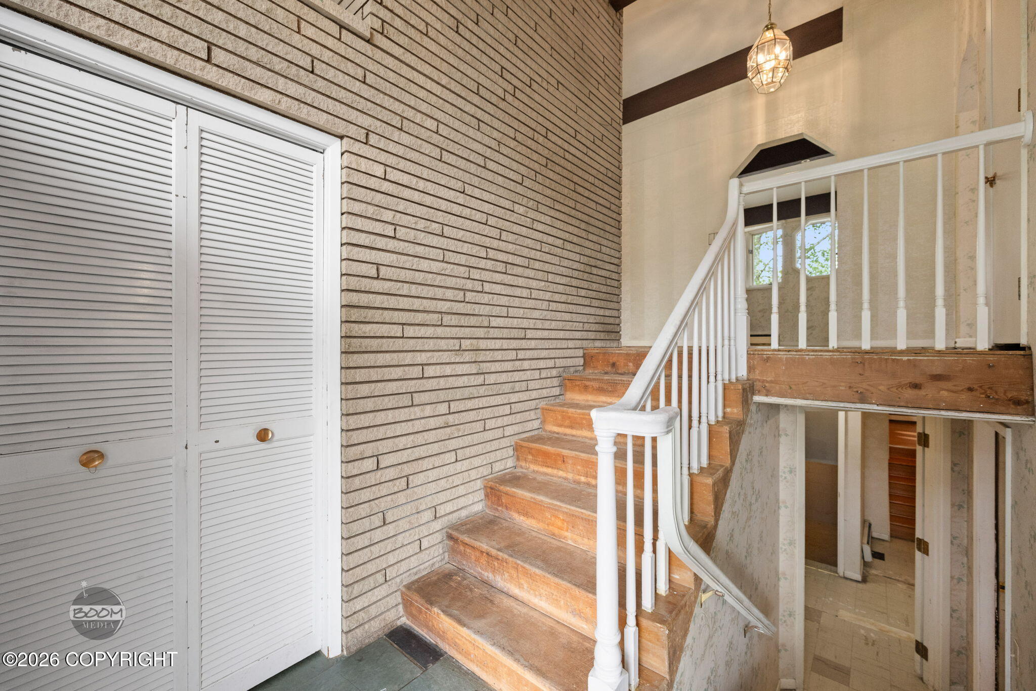 2201 Cornell Court Property Photo 17