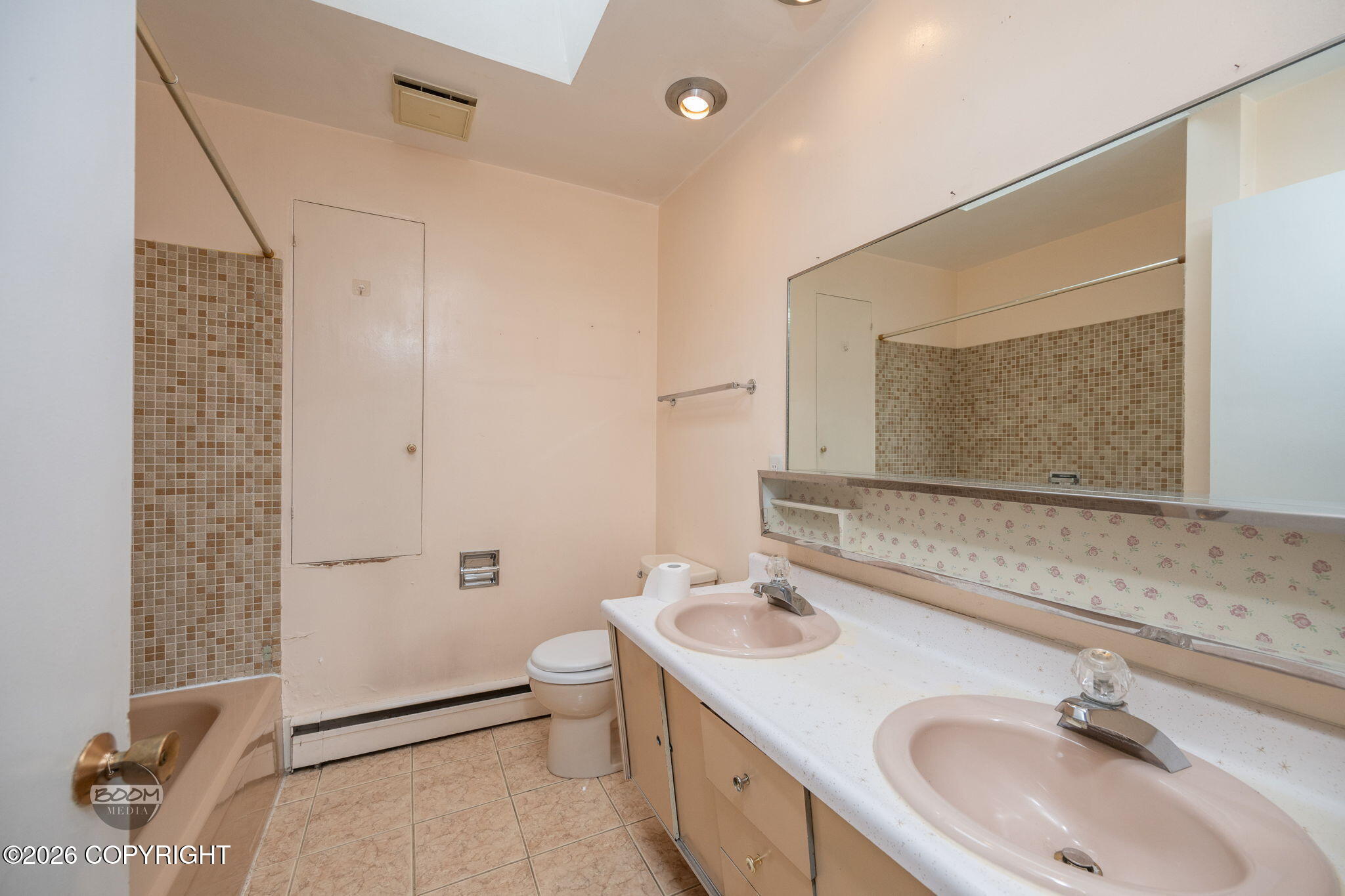 2201 Cornell Court Property Photo 29