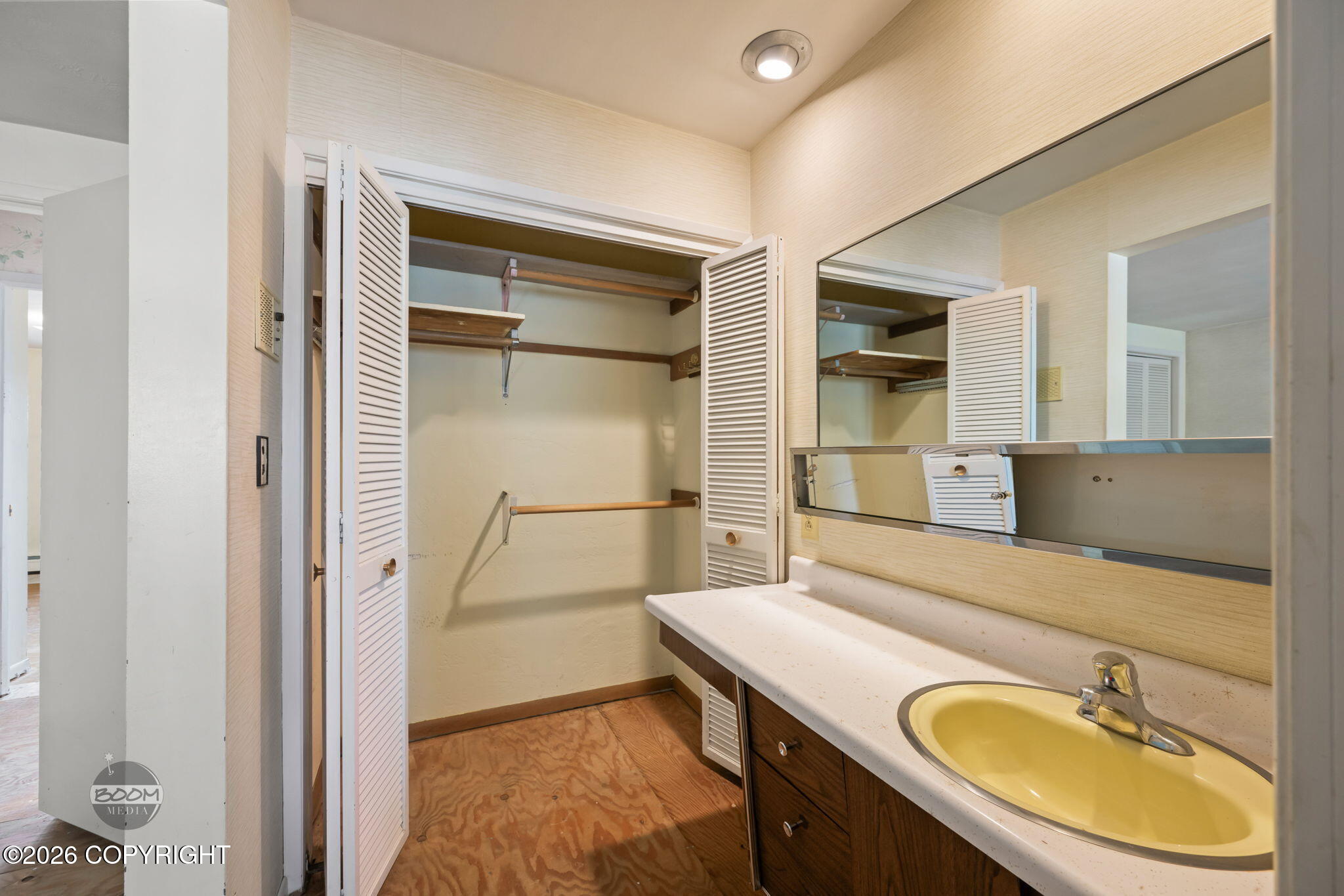 2201 Cornell Court Property Photo 39