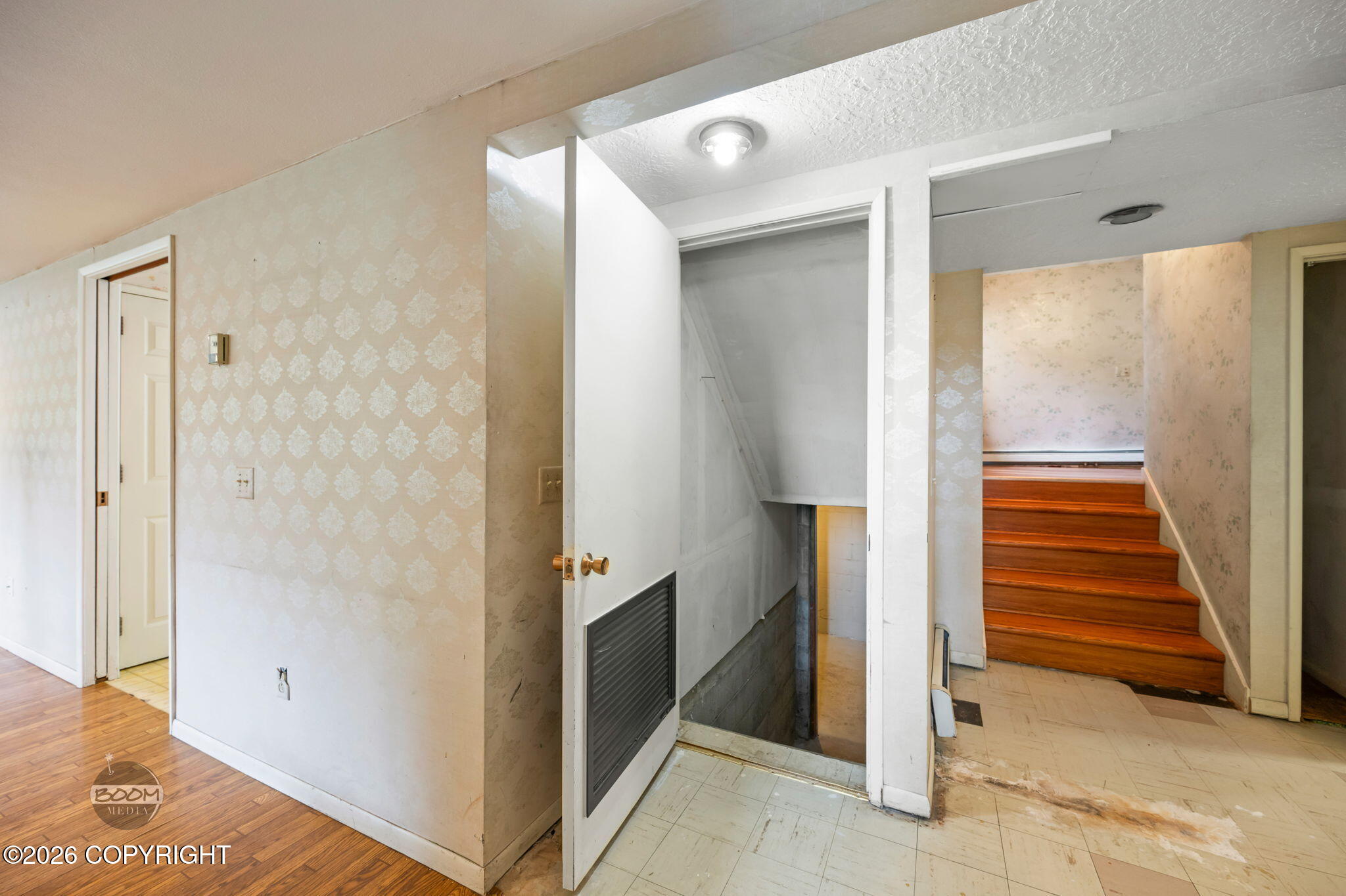 2201 Cornell Court Property Photo 43