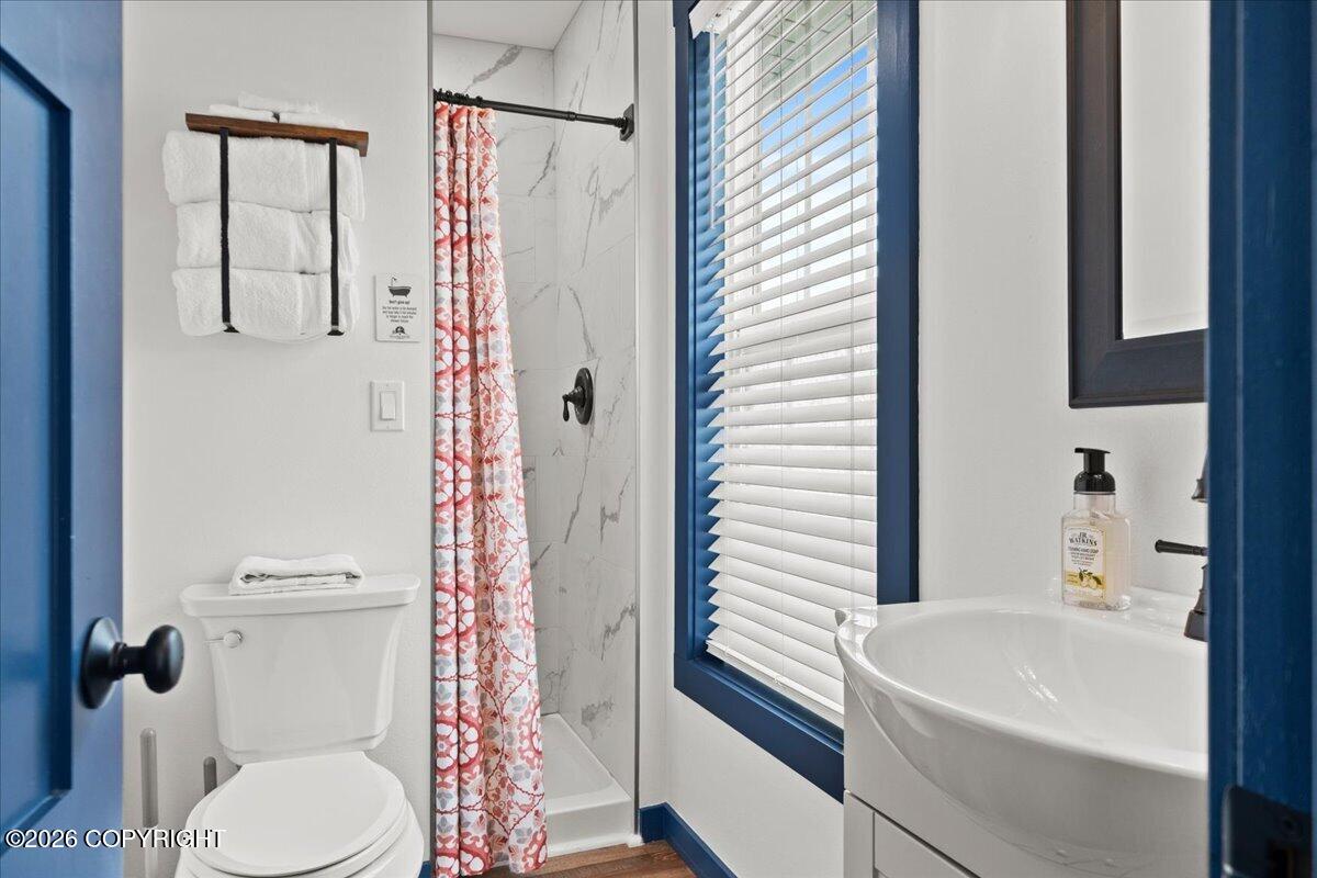 333 W Evergreen Avenue Property Photo 58