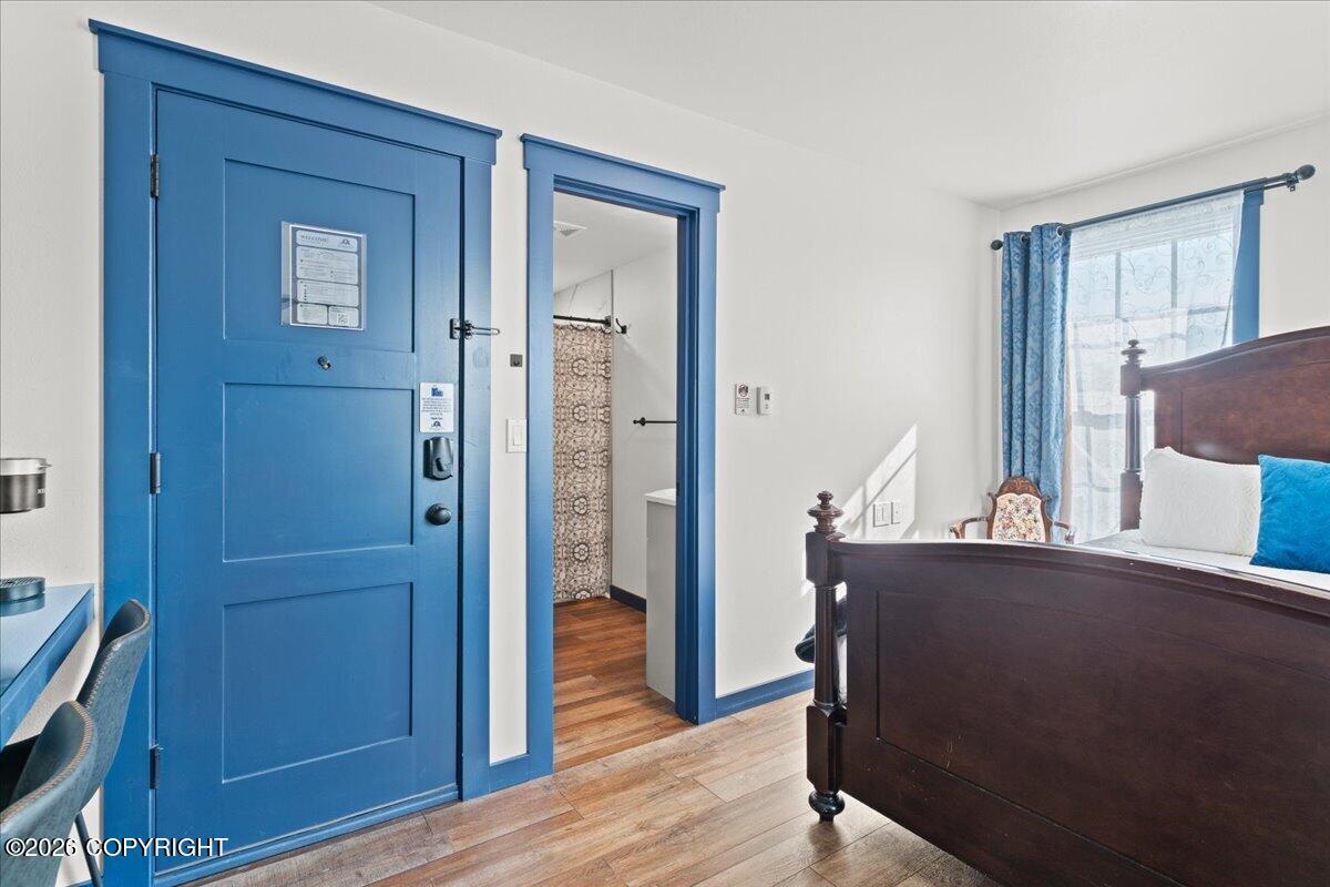 333 W Evergreen Avenue Property Photo 65