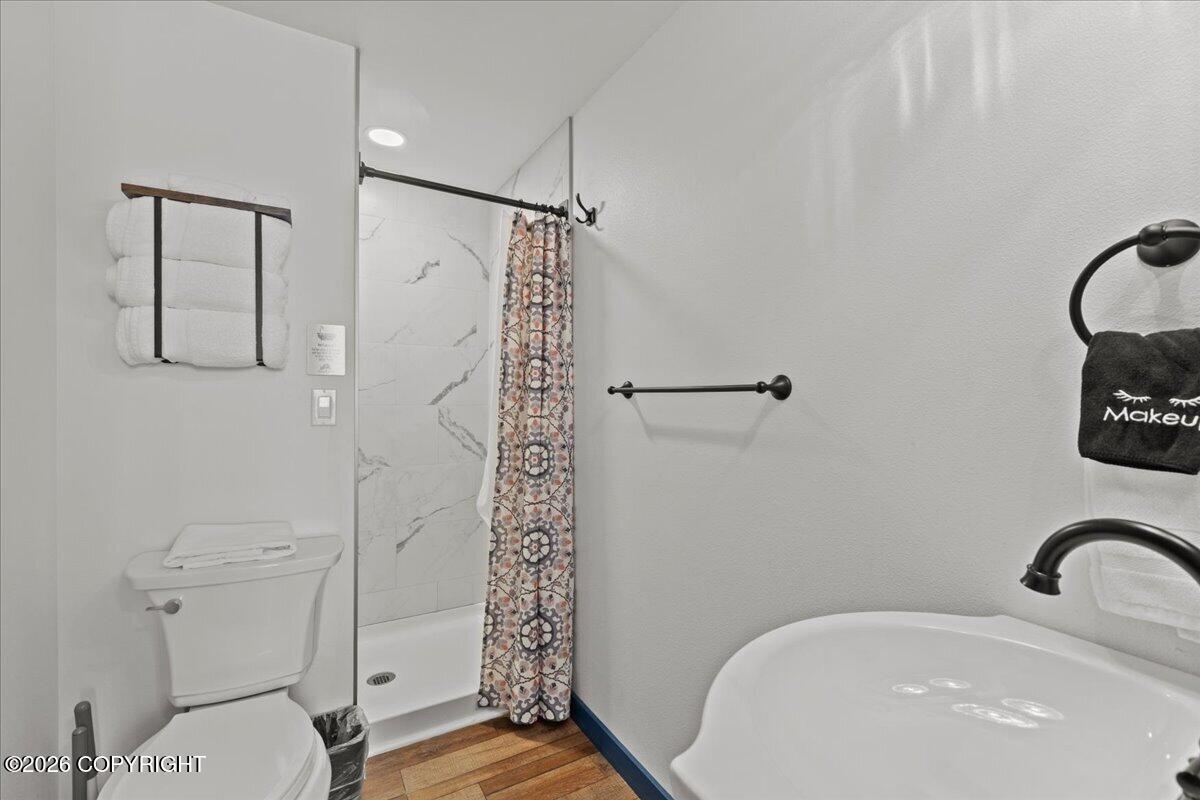 333 W Evergreen Avenue Property Photo 68