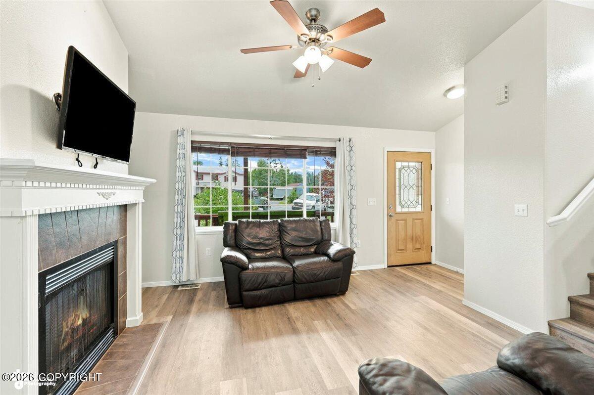 393 S Vickie Circle Property Photo 8