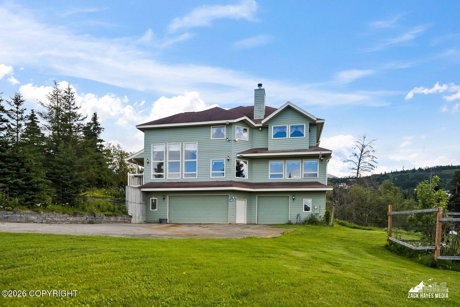 11800 Trail's End Road Property Photo 4