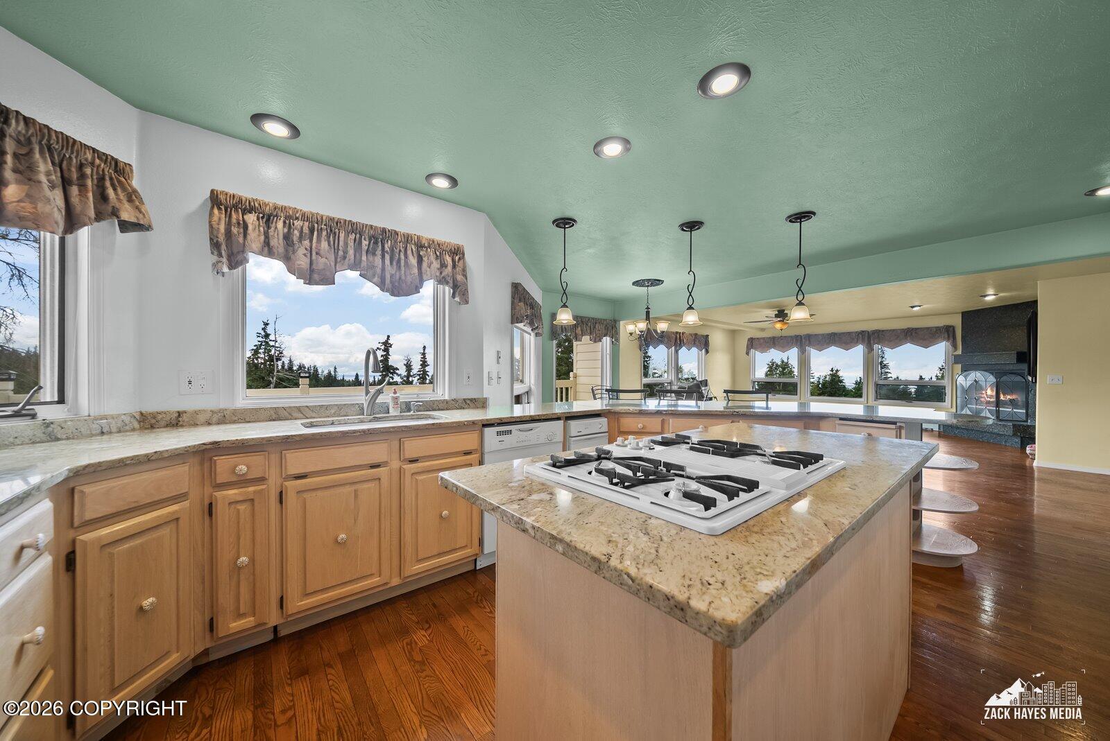 11800 Trail's End Road Property Photo 41