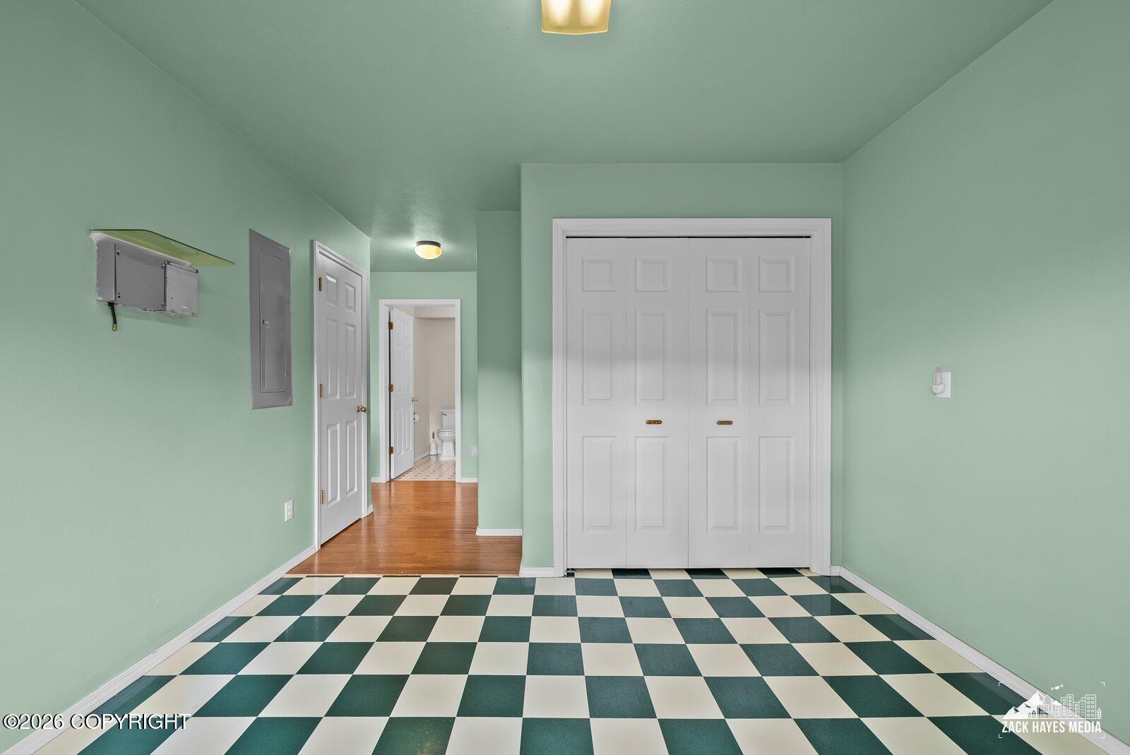 11800 Trail's End Road Property Photo 46