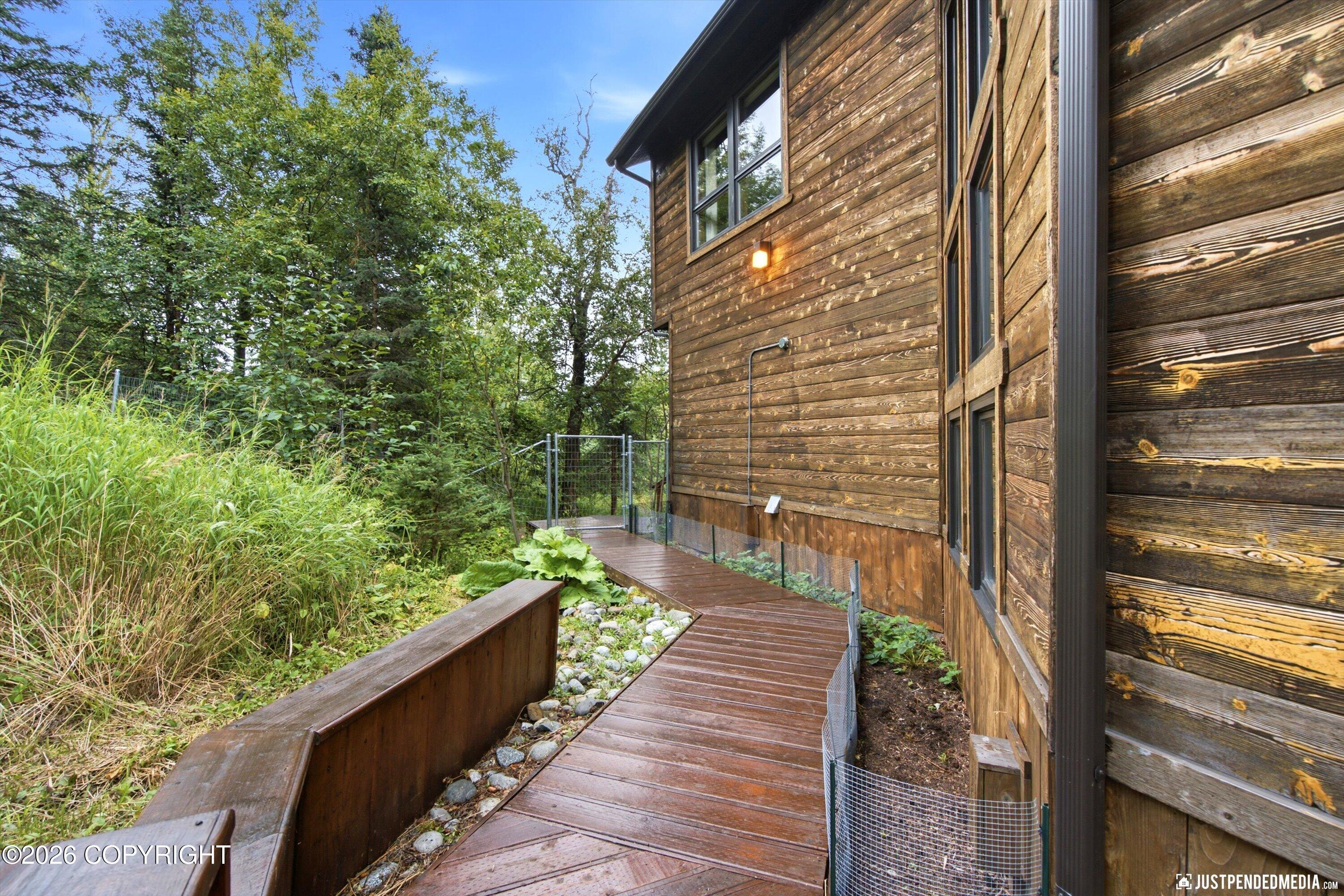 9660 Basher Drive Property Photo 81
