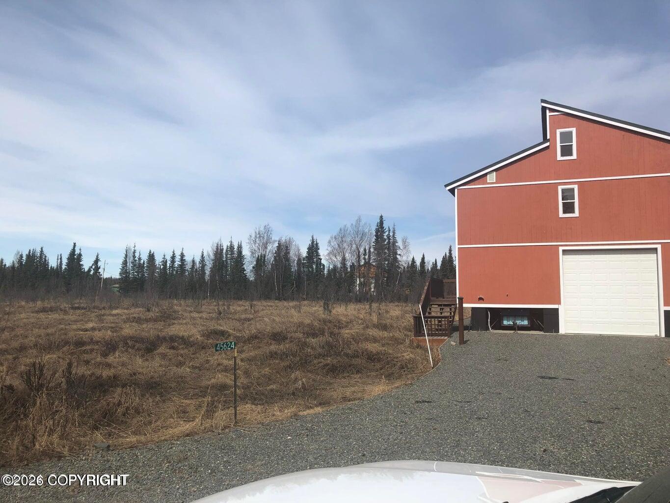 45628 Catching Silver Drive Property Photo 6