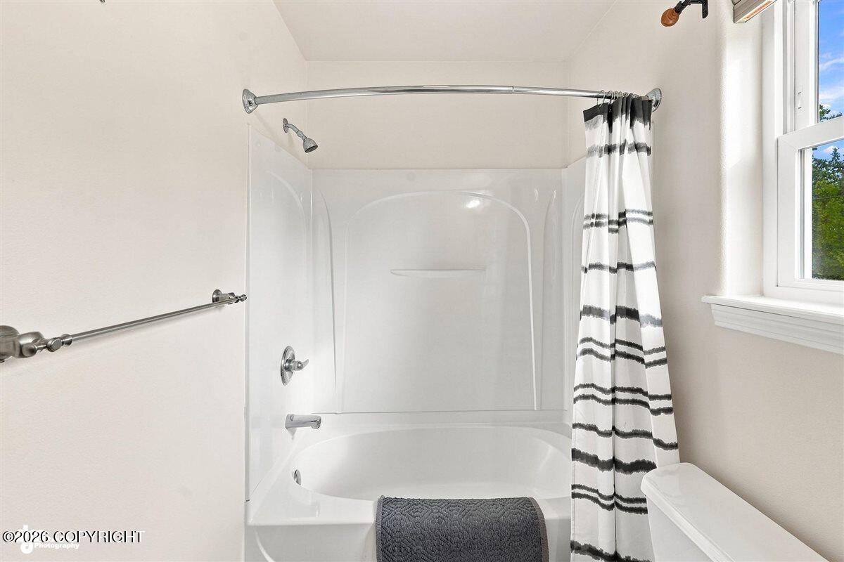 40289 Iliamna Loop Property Photo 16