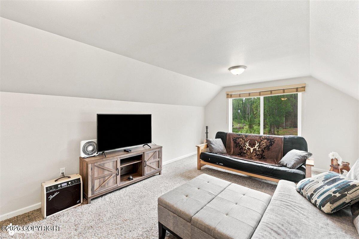 40289 Iliamna Loop Property Photo 24
