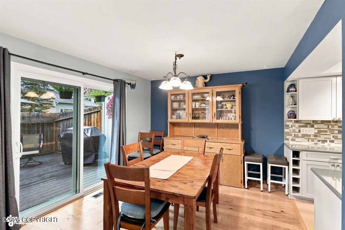 1814 Parkside Drive Property Photo 14