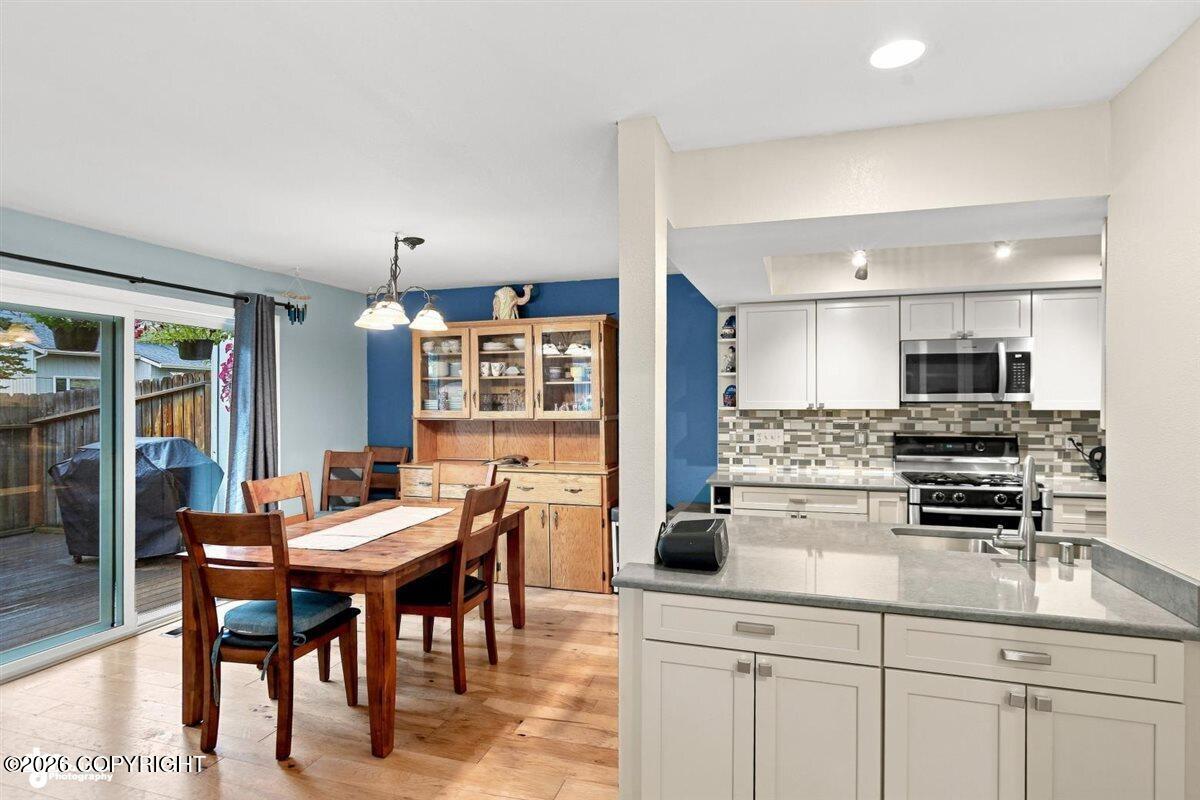 1814 Parkside Drive Property Photo 15