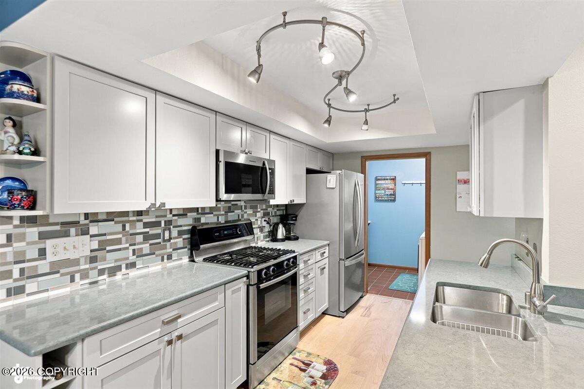 1814 Parkside Drive Property Photo 19