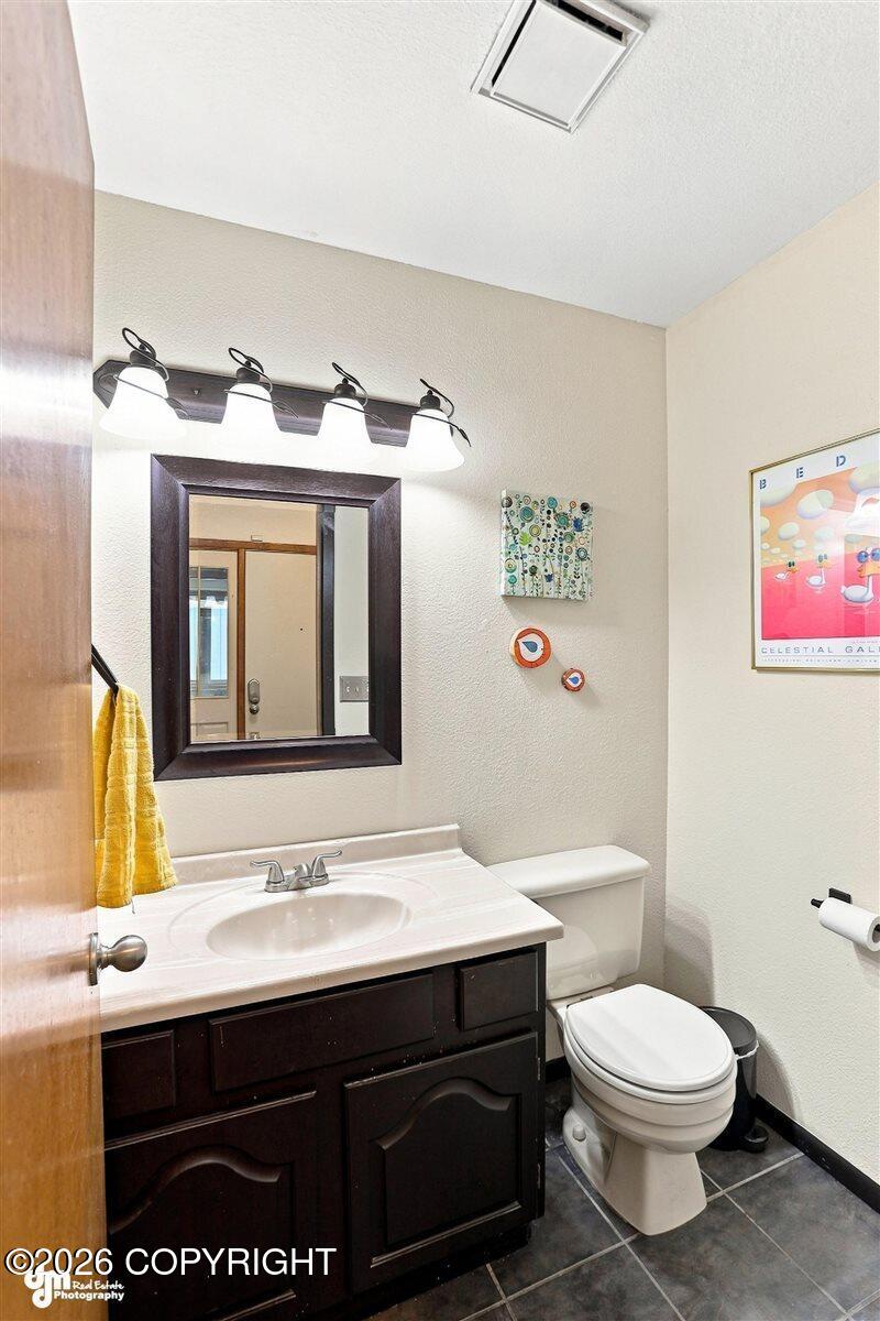 1814 Parkside Drive Property Photo 27