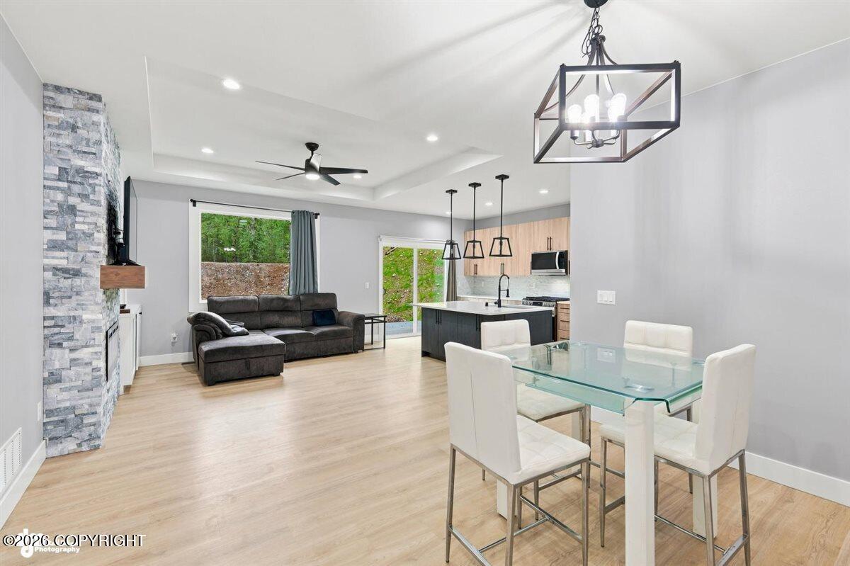 2295 N Skye Circle Property Photo 4