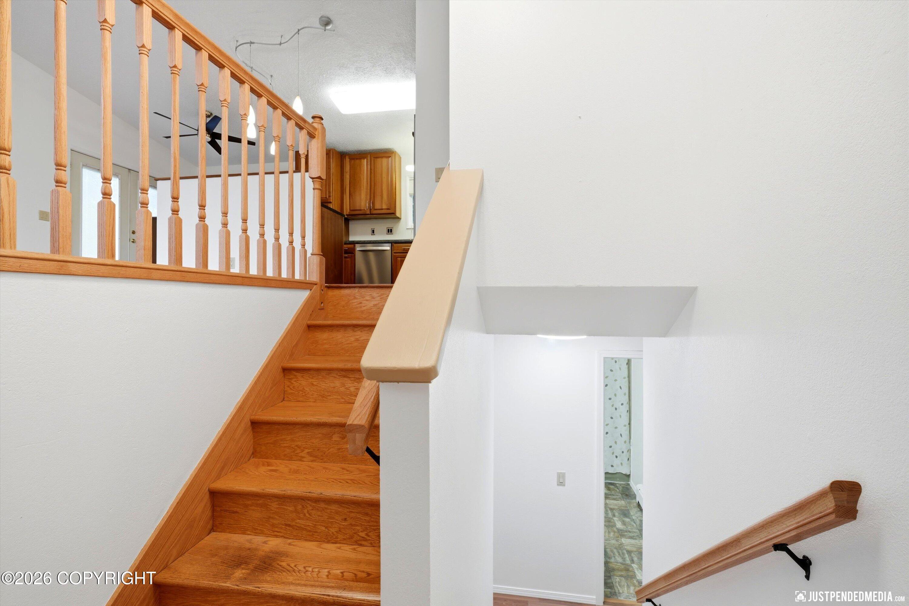 2841 Bennett Avenue Property Photo 4