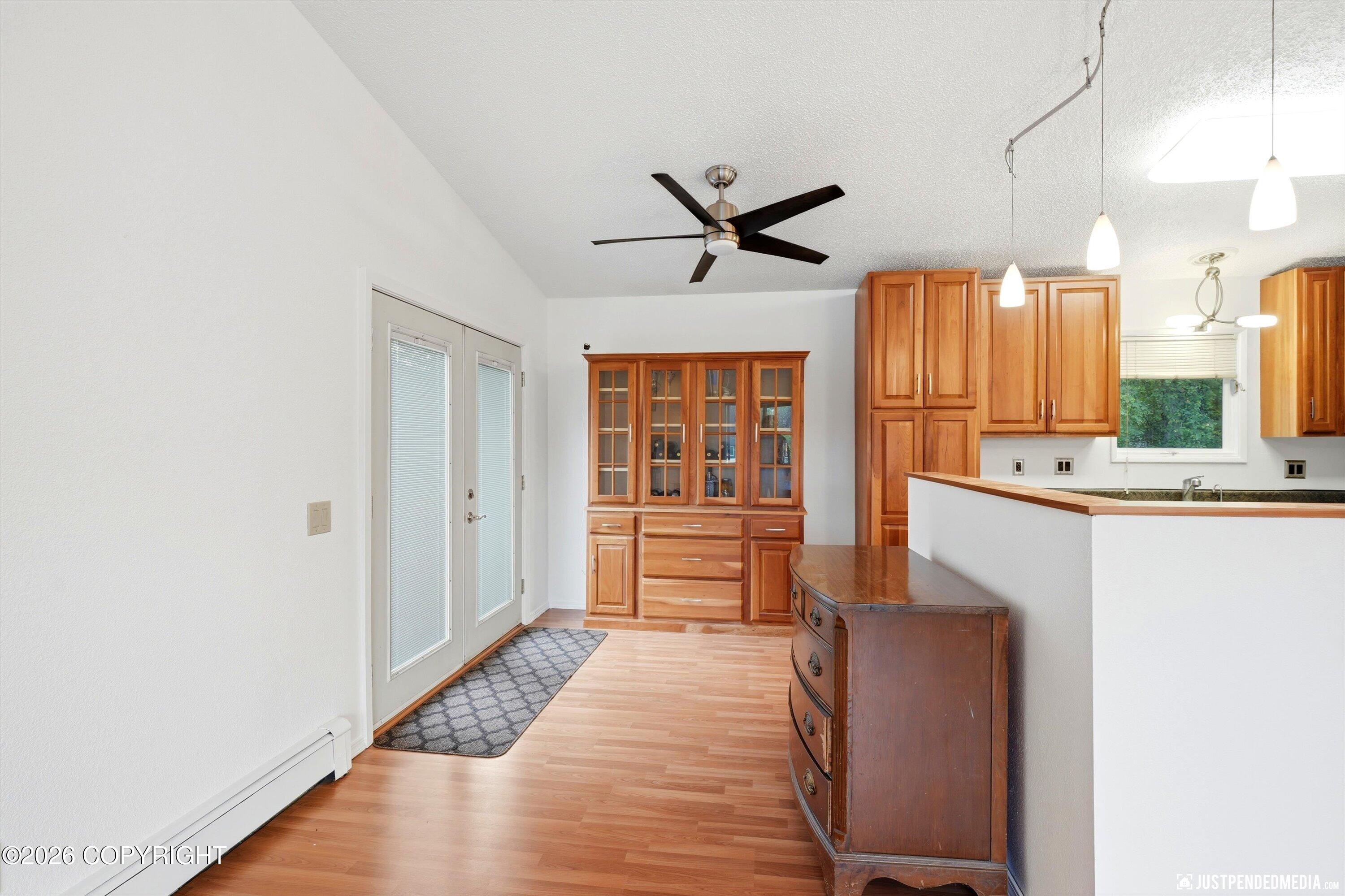 2841 Bennett Avenue Property Photo 9
