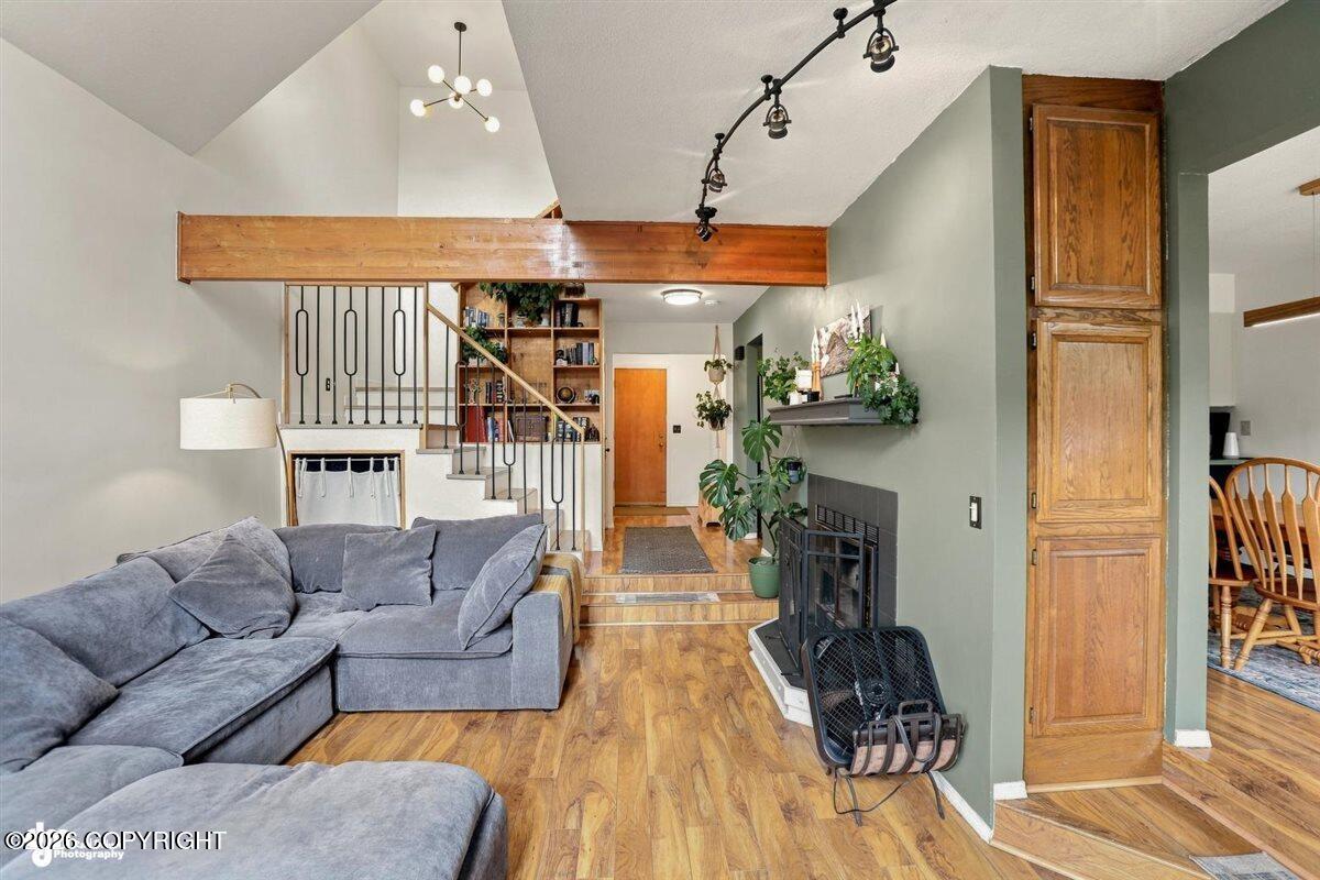5840 Jordan Circle Property Photo 7