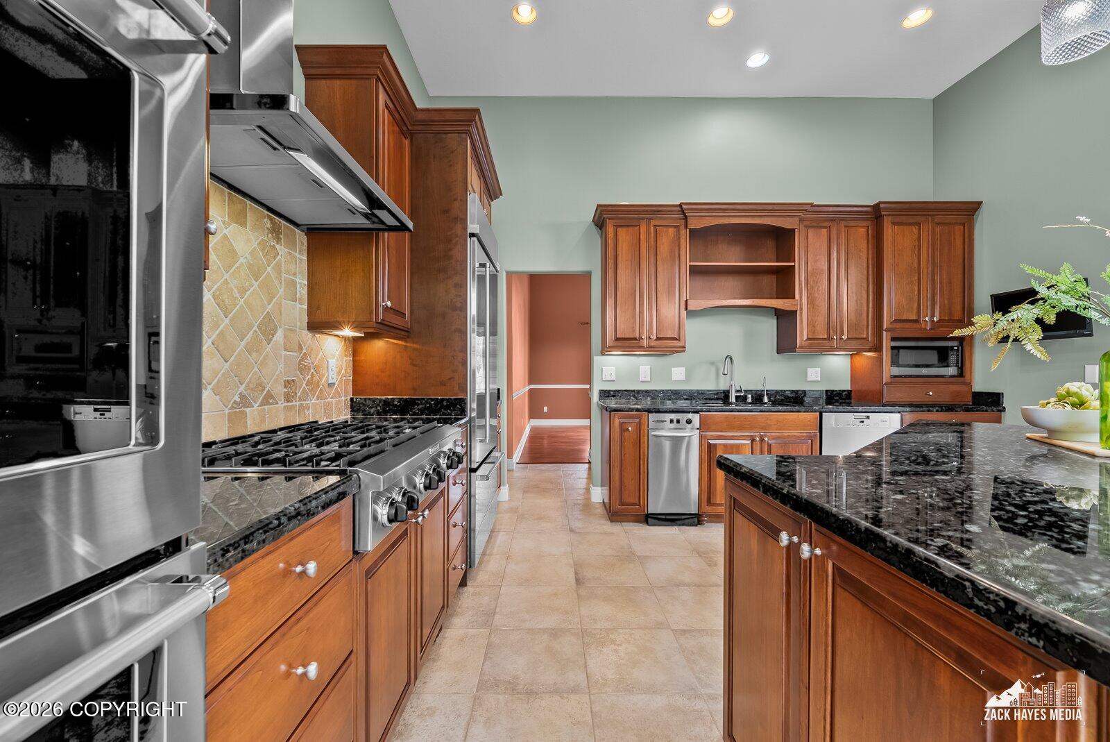 5805 Prominence Pointe Drive Property Photo 19