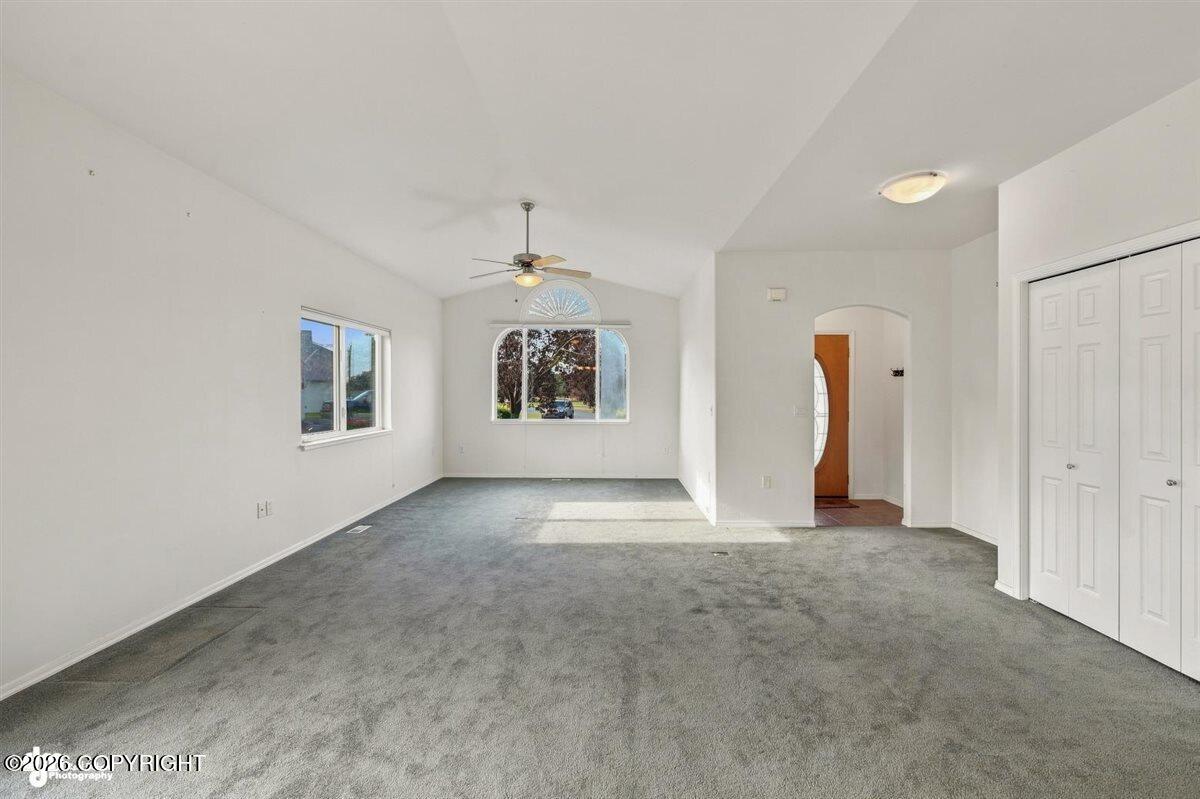 1745 S Heirloom Circle #b Property Photo 4