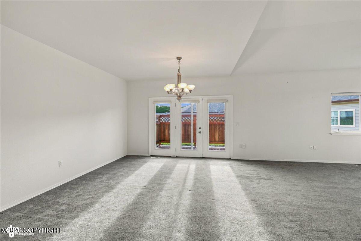 1745 S Heirloom Circle #b Property Photo 14