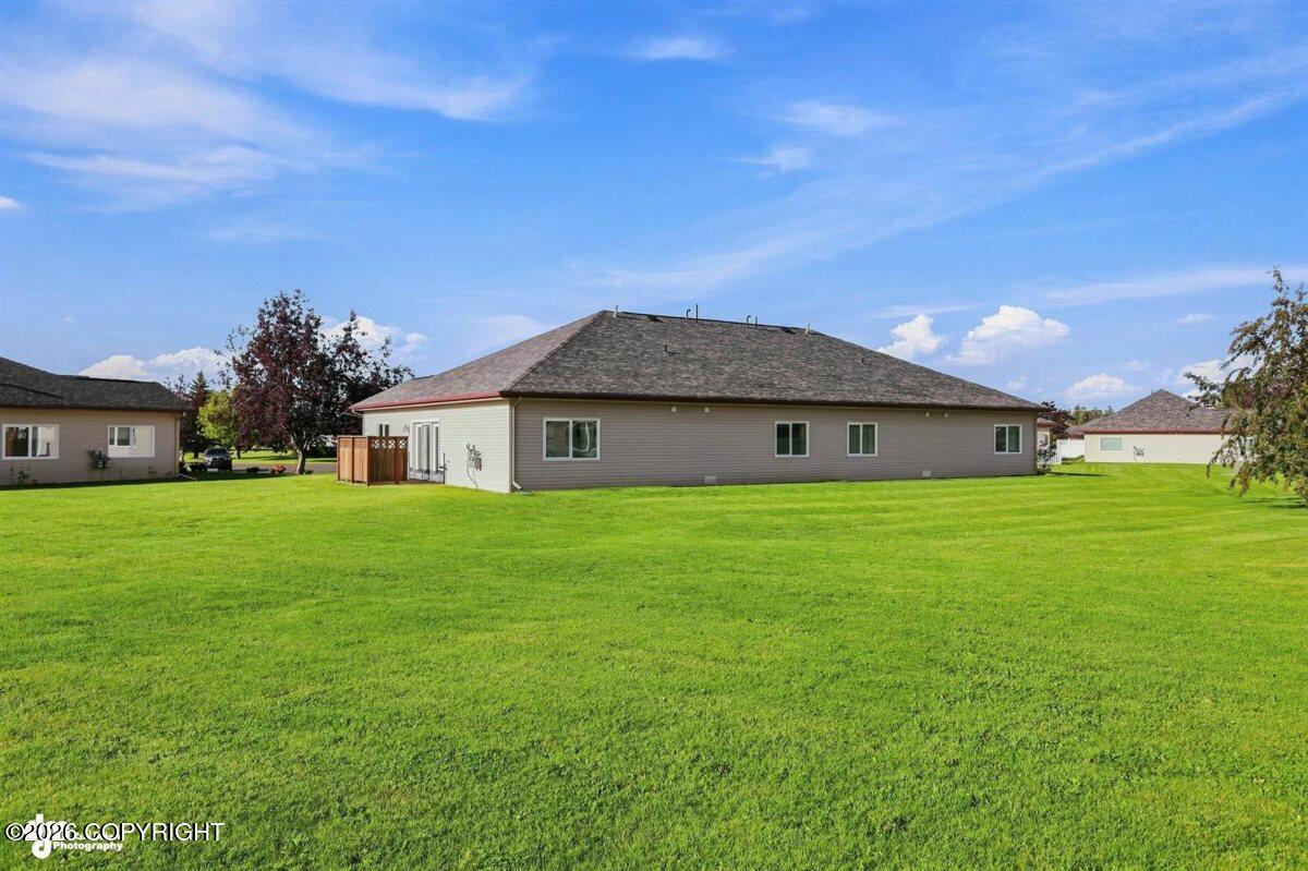 1745 S Heirloom Circle #b Property Photo 43