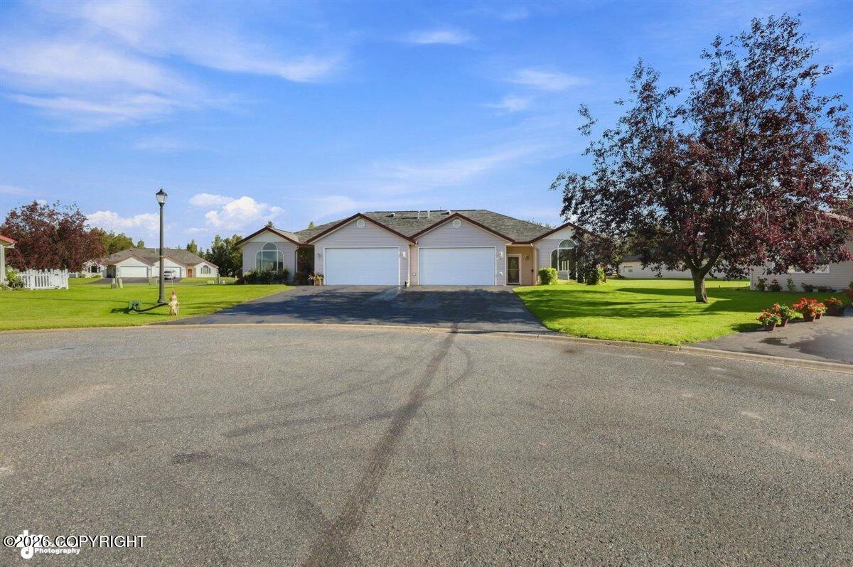 1745 S Heirloom Circle #b Property Photo 48