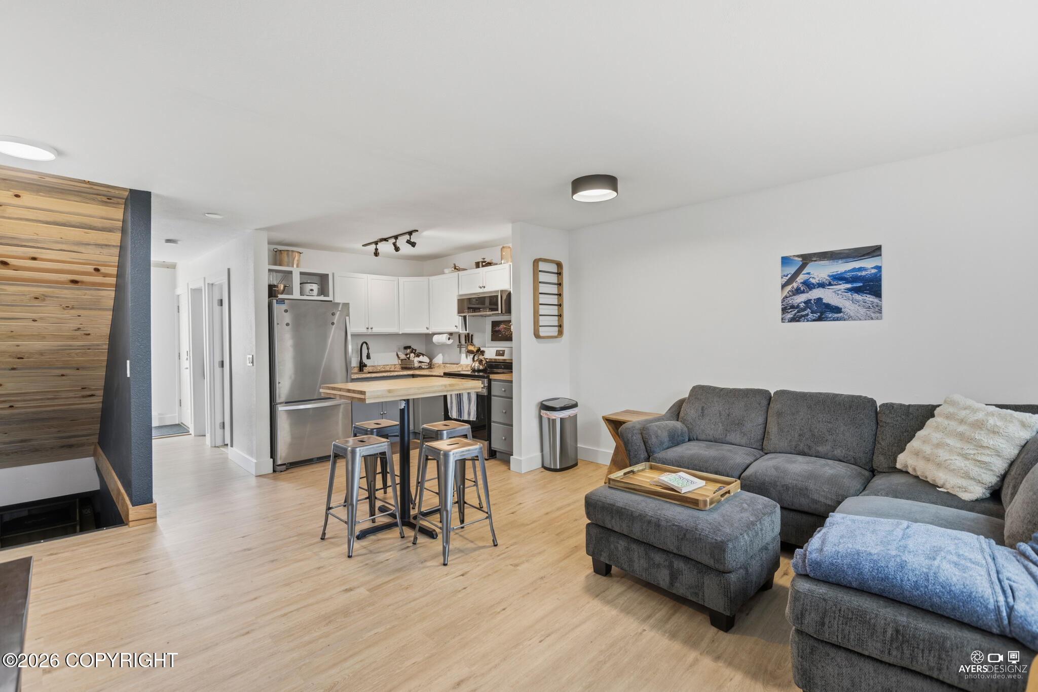 813 Auk Street #e4 Property Photo 5