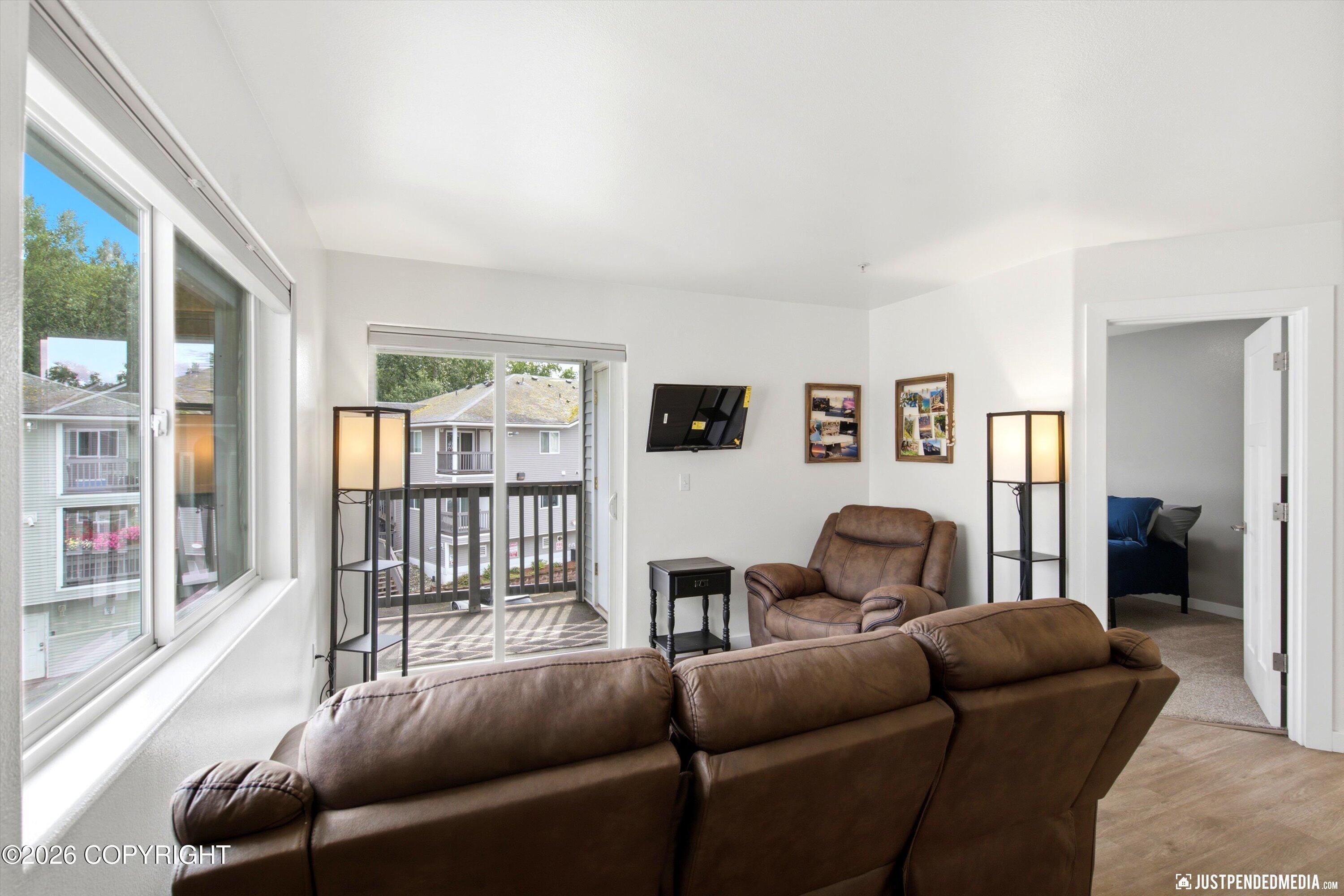 111 E Potter Drive #5 Property Photo 7