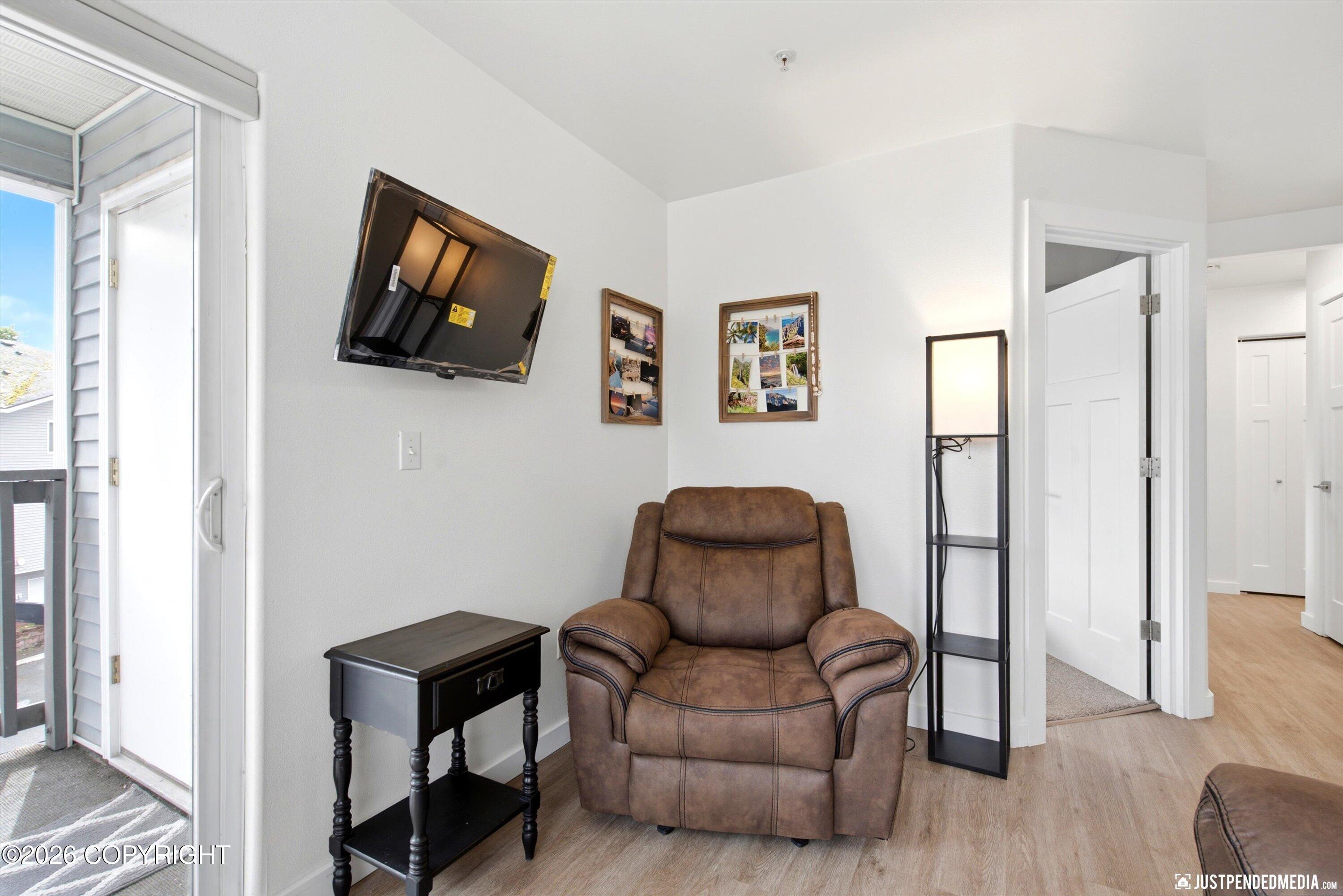 111 E Potter Drive #5 Property Photo 9