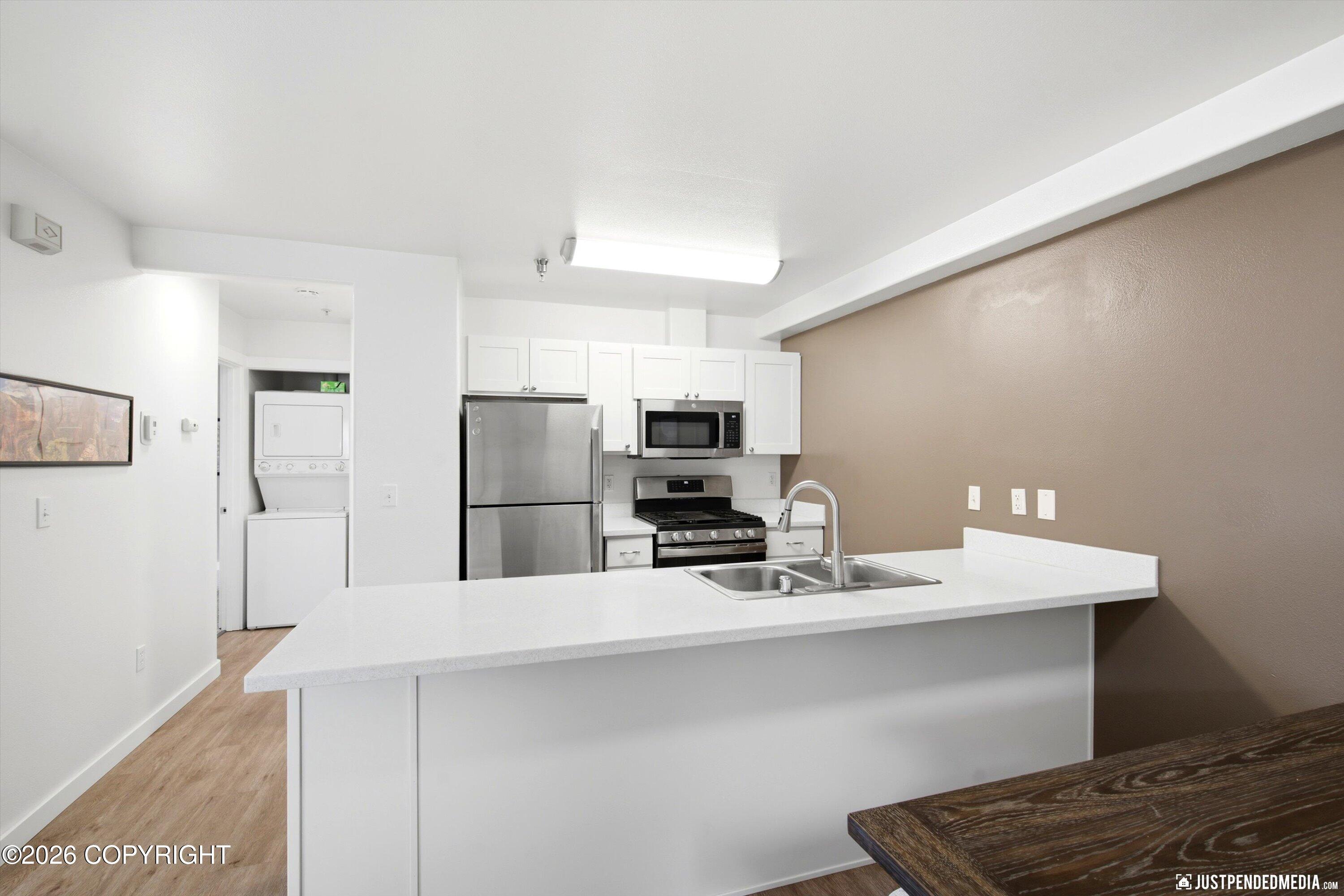 111 E Potter Drive #5 Property Photo 12